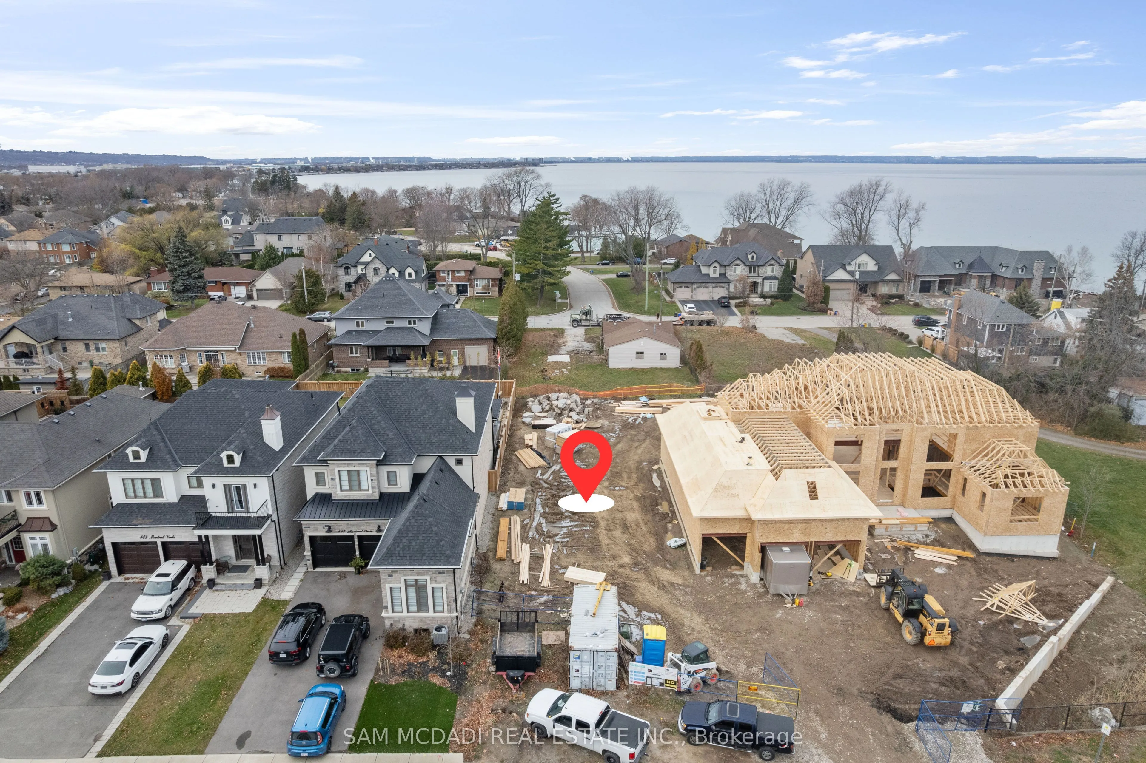451 MONTREAL Circle