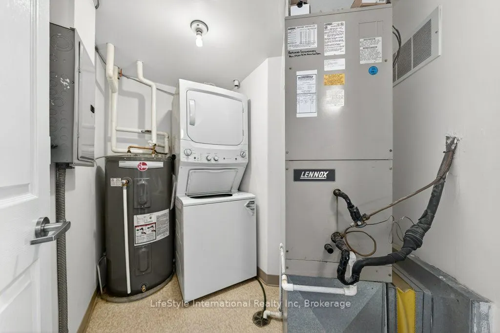 208 Silvercreek Parkway N #306