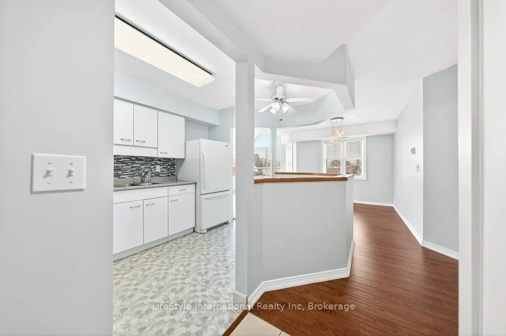 208 Silvercreek Parkway N #306