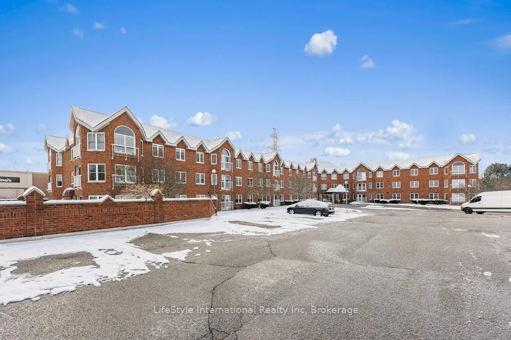 208 Silvercreek Parkway N #306