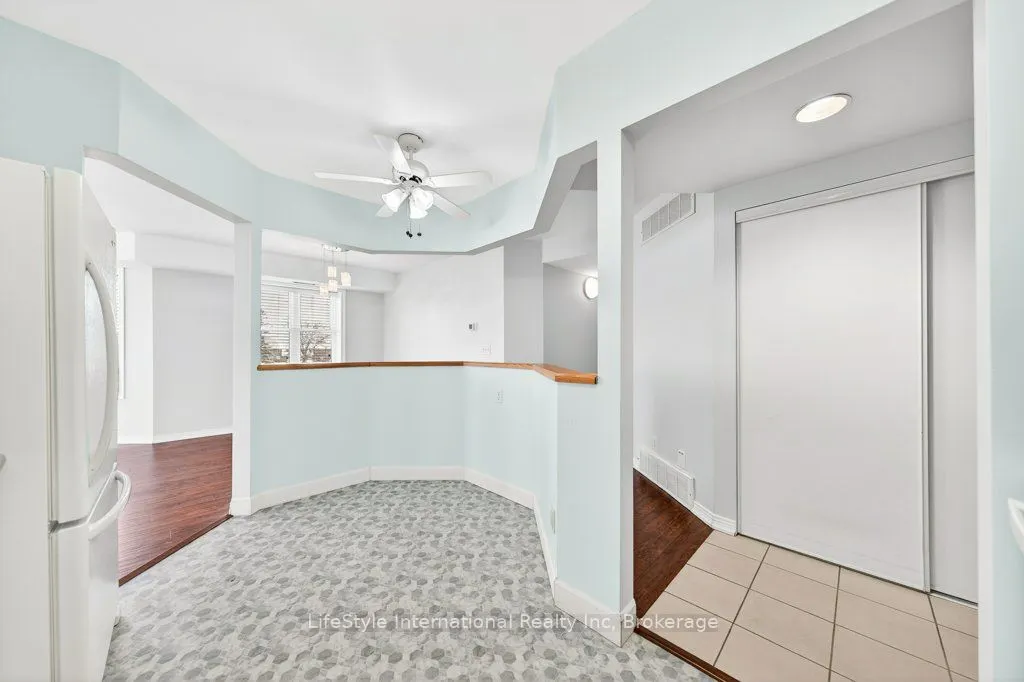 208 Silvercreek Parkway N #306