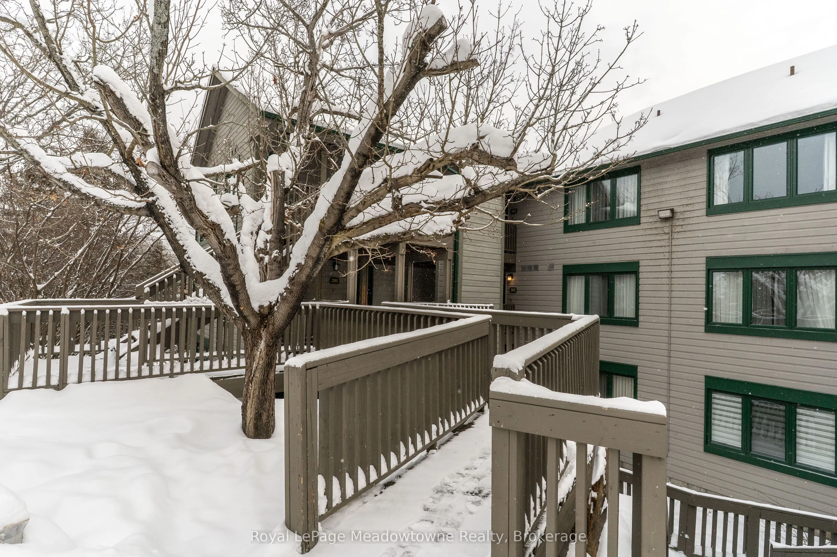 34 Deerhurst Greens Road #301