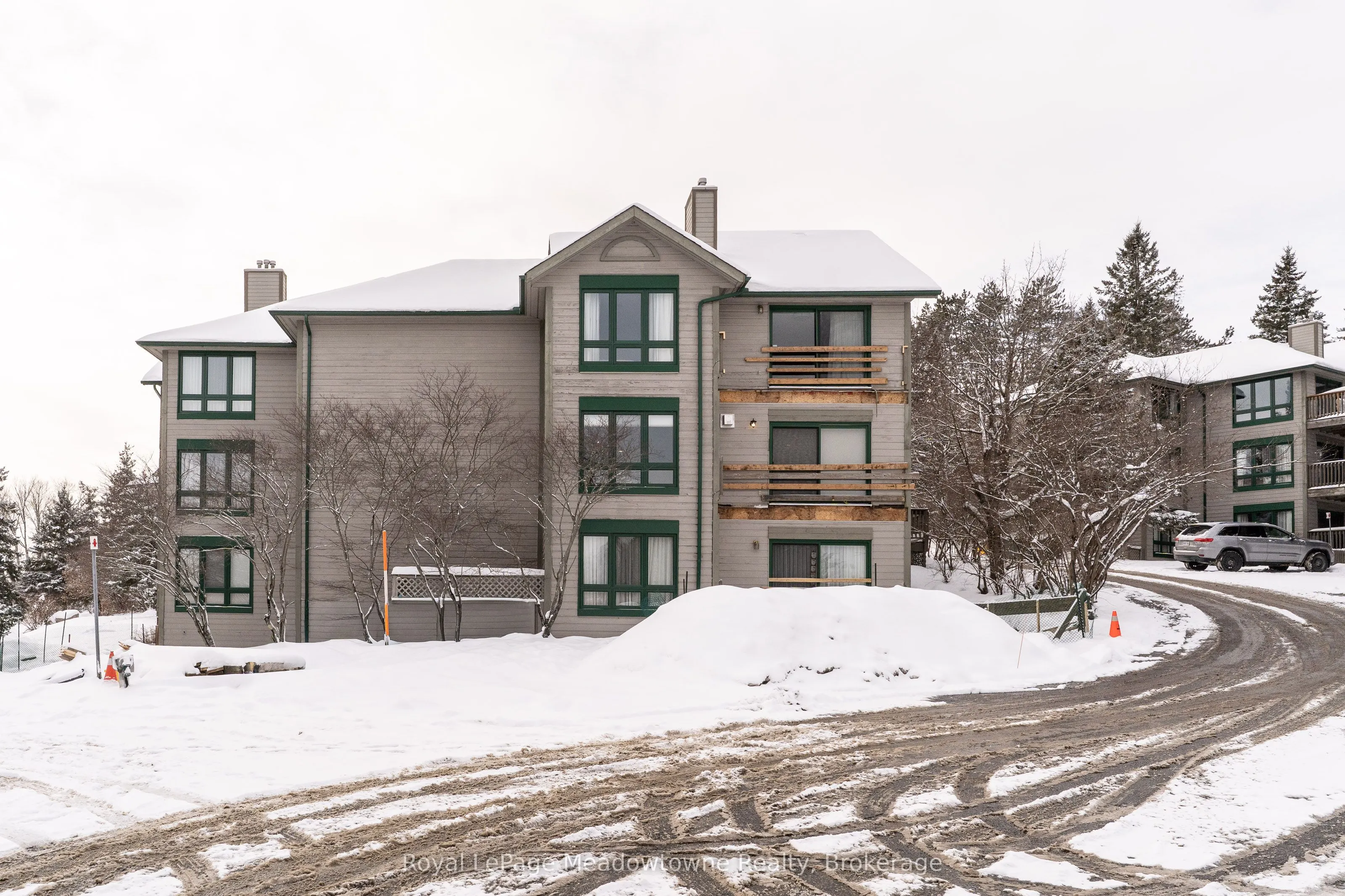 34 Deerhurst Greens Road #301