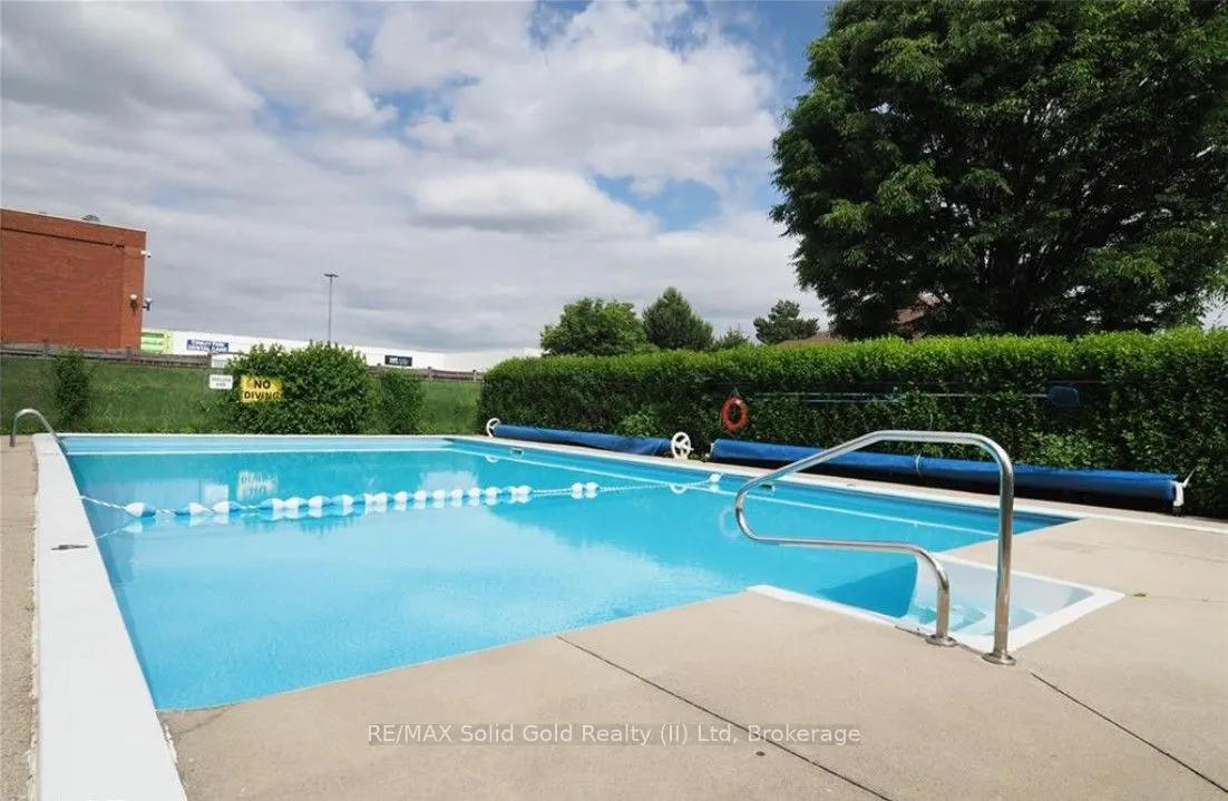 24 Midland Drive #507