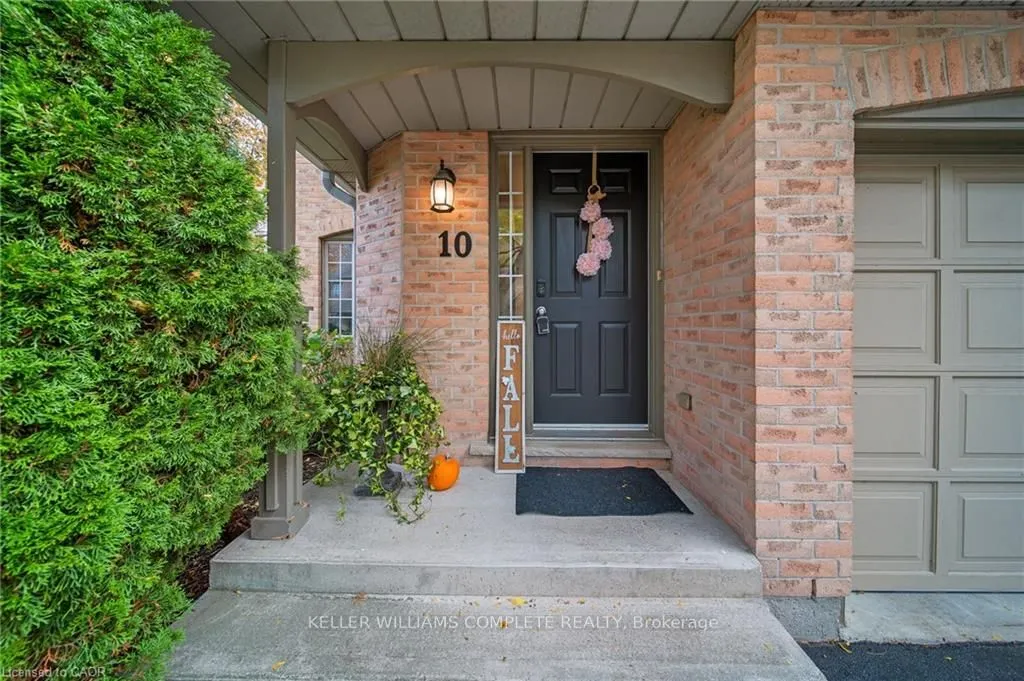 320 Hamilton Drive #10