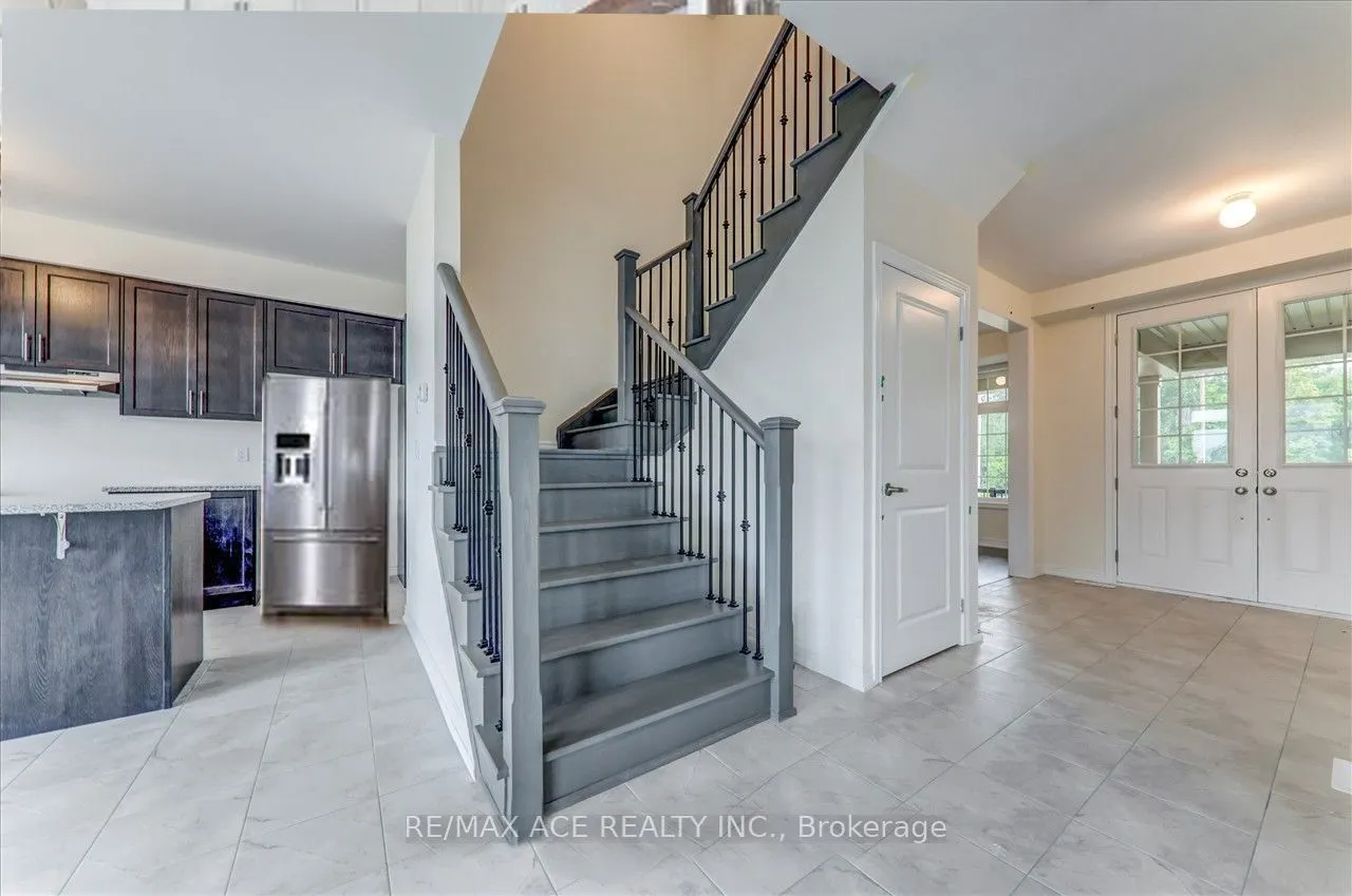 16 East Vista Terrace
