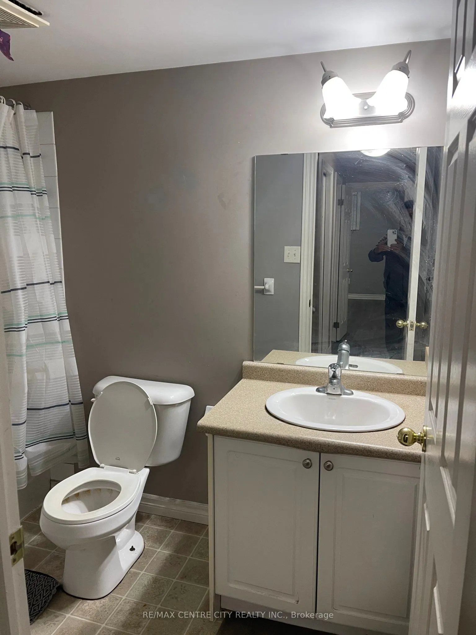 600 Sarnia Road #31