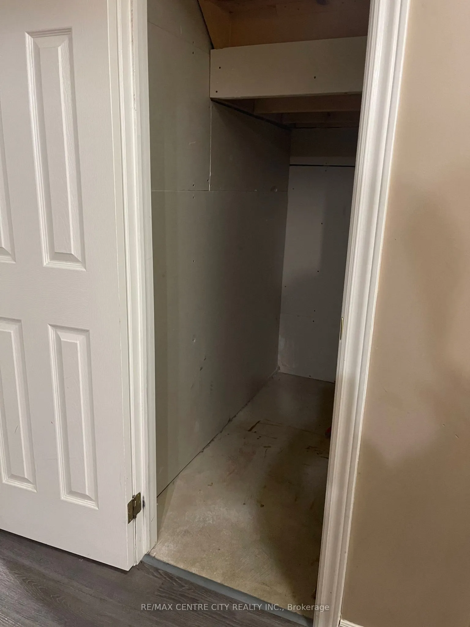 600 Sarnia Road #31