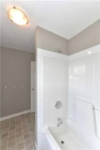 600 Sarnia Road #31
