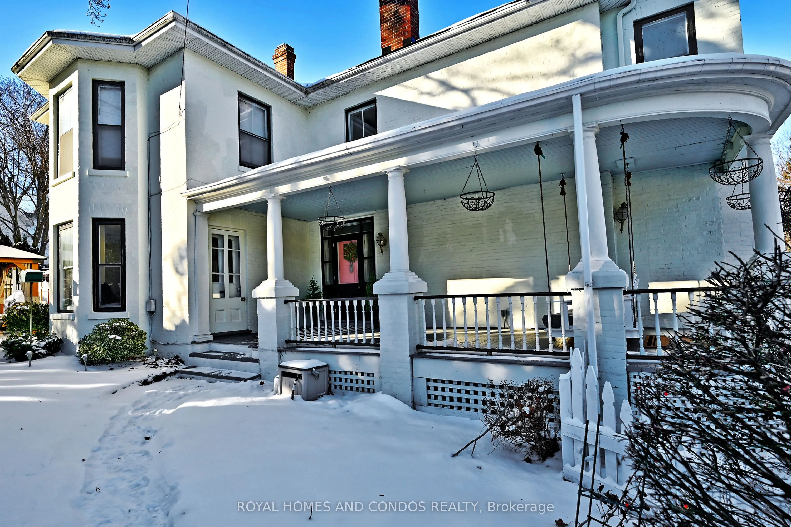 90 Brown Street