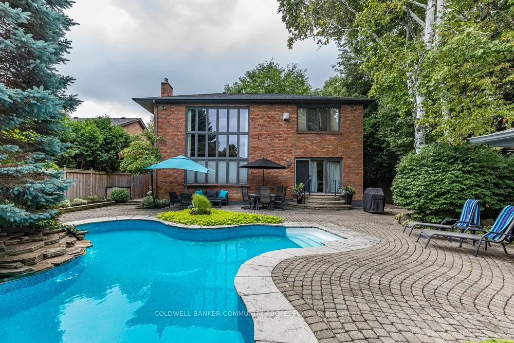 223 Briar Hill Crescent