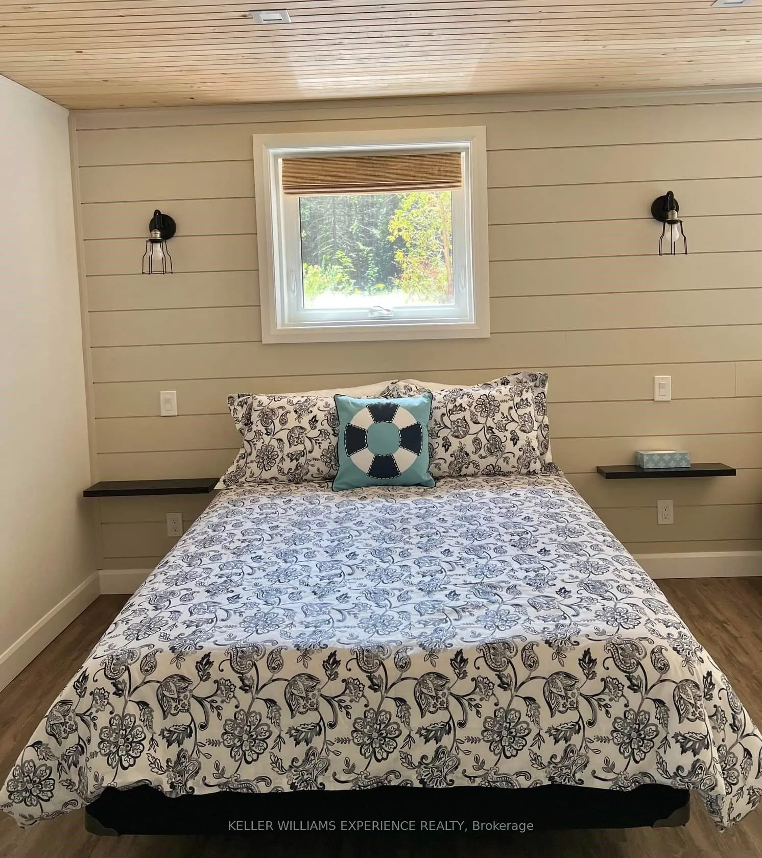 328 Cedar Avenue