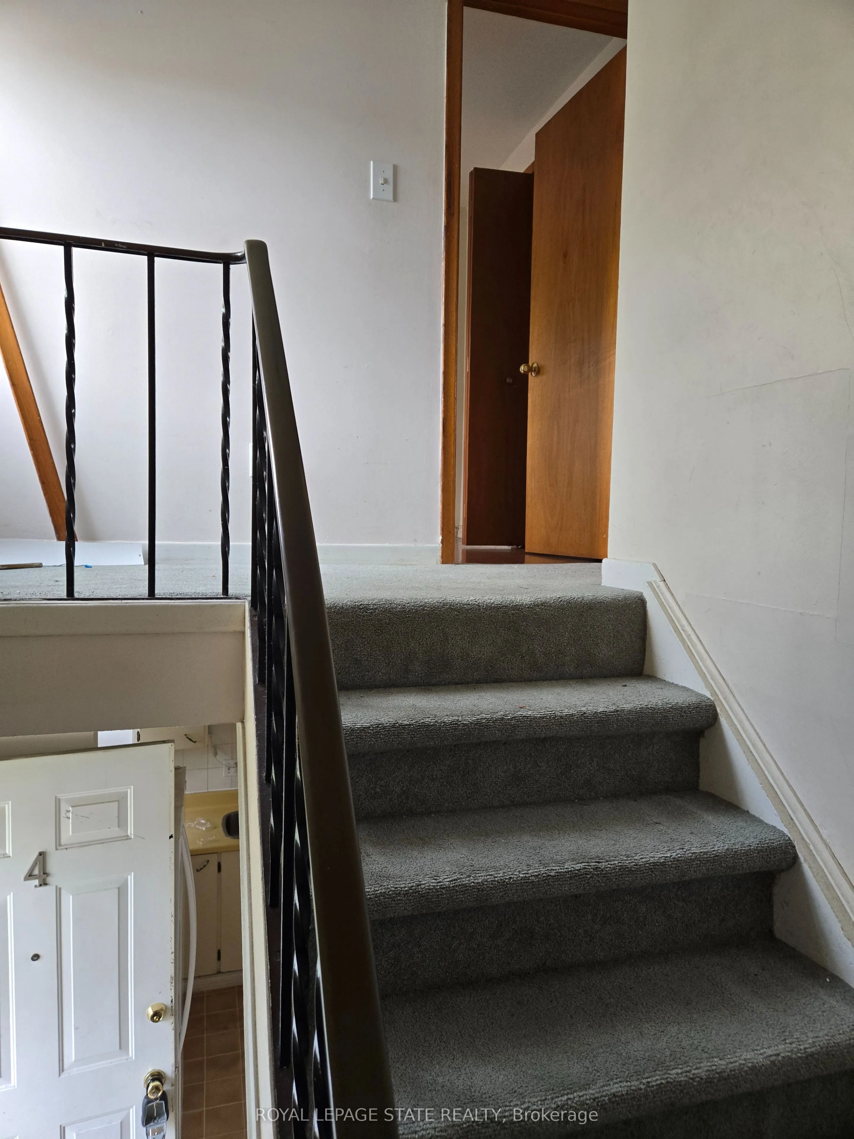153 Limeridge Road W #4