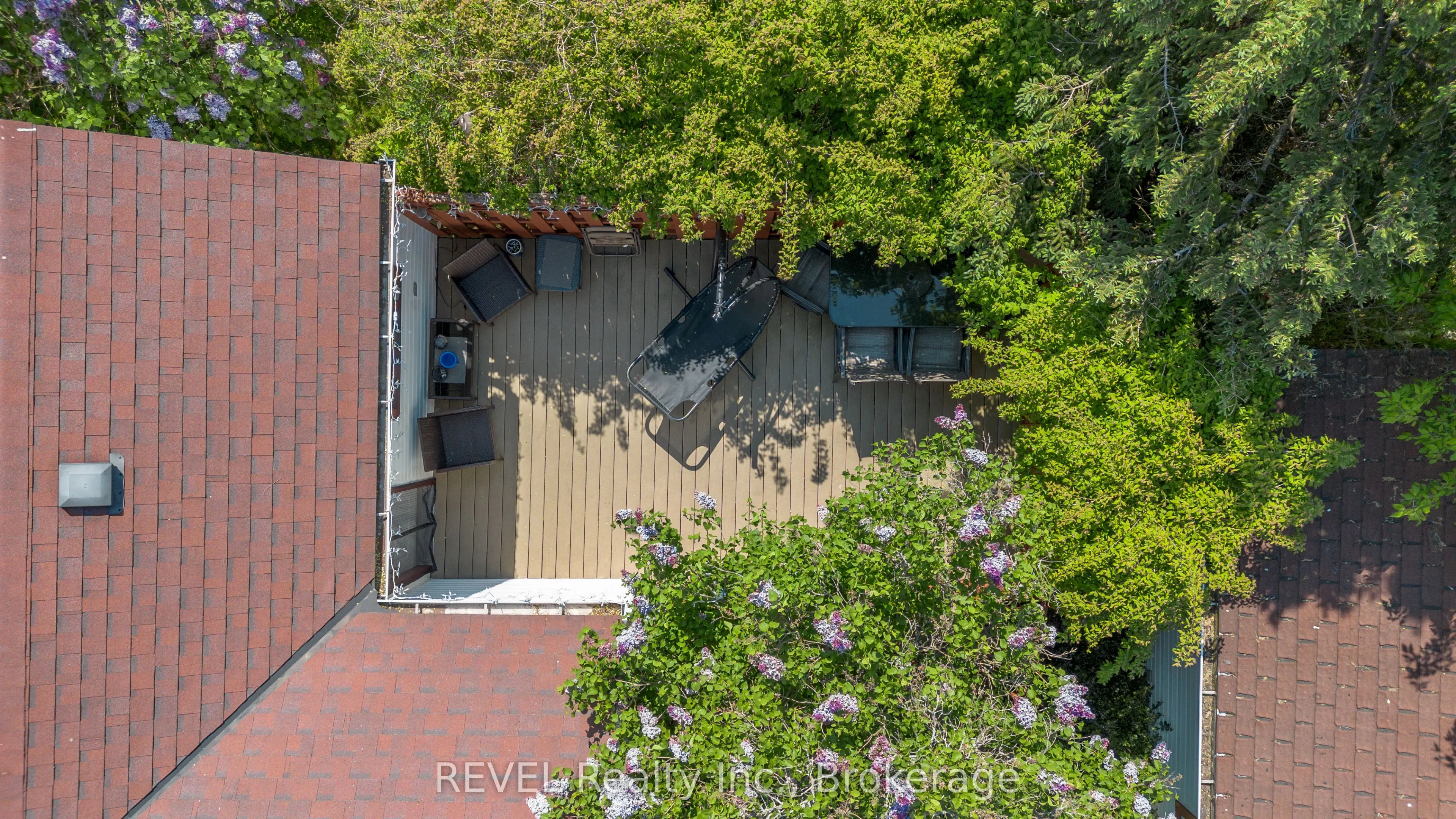 7962 Booth Street