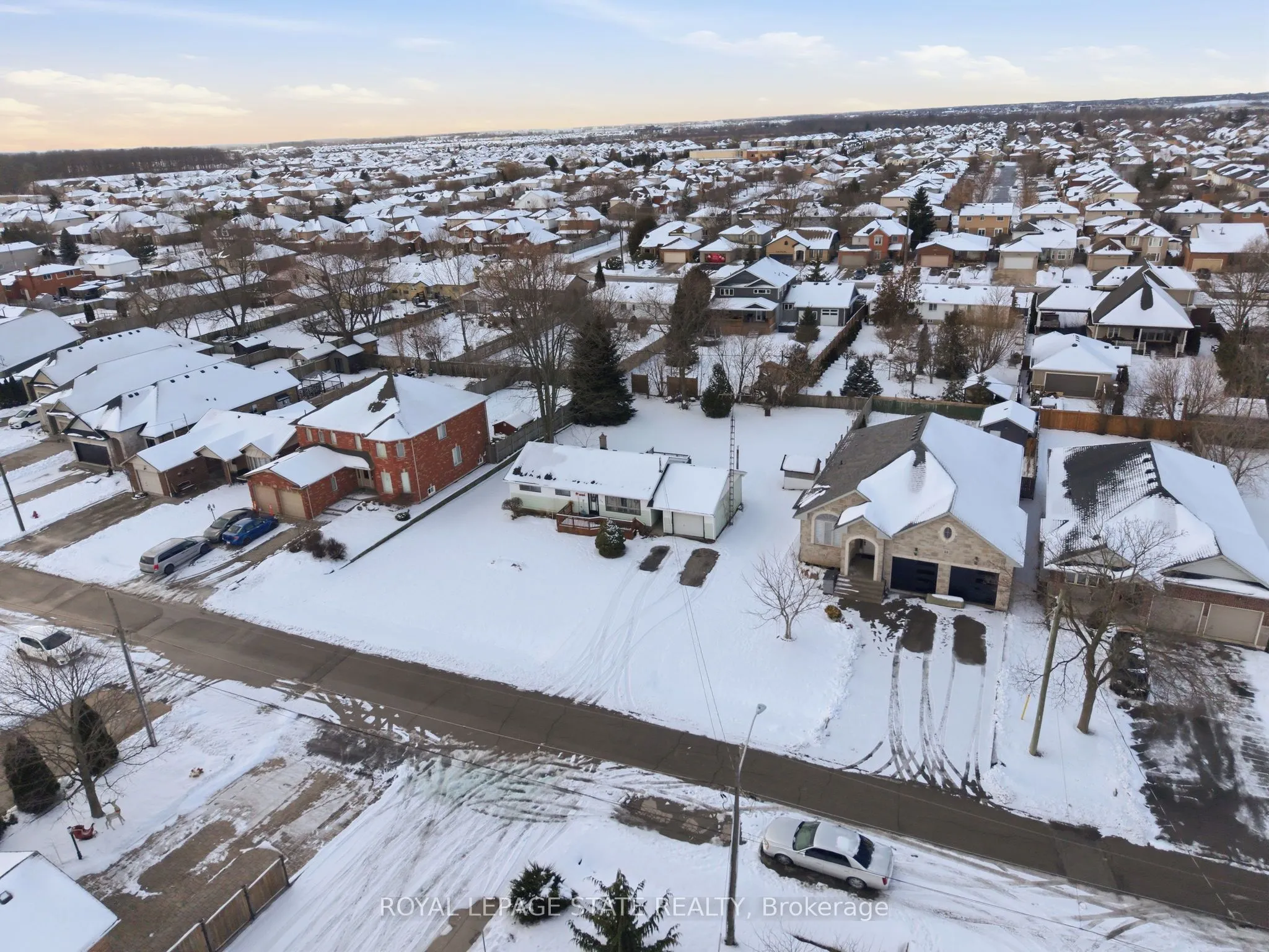 29 Leckie Avenue