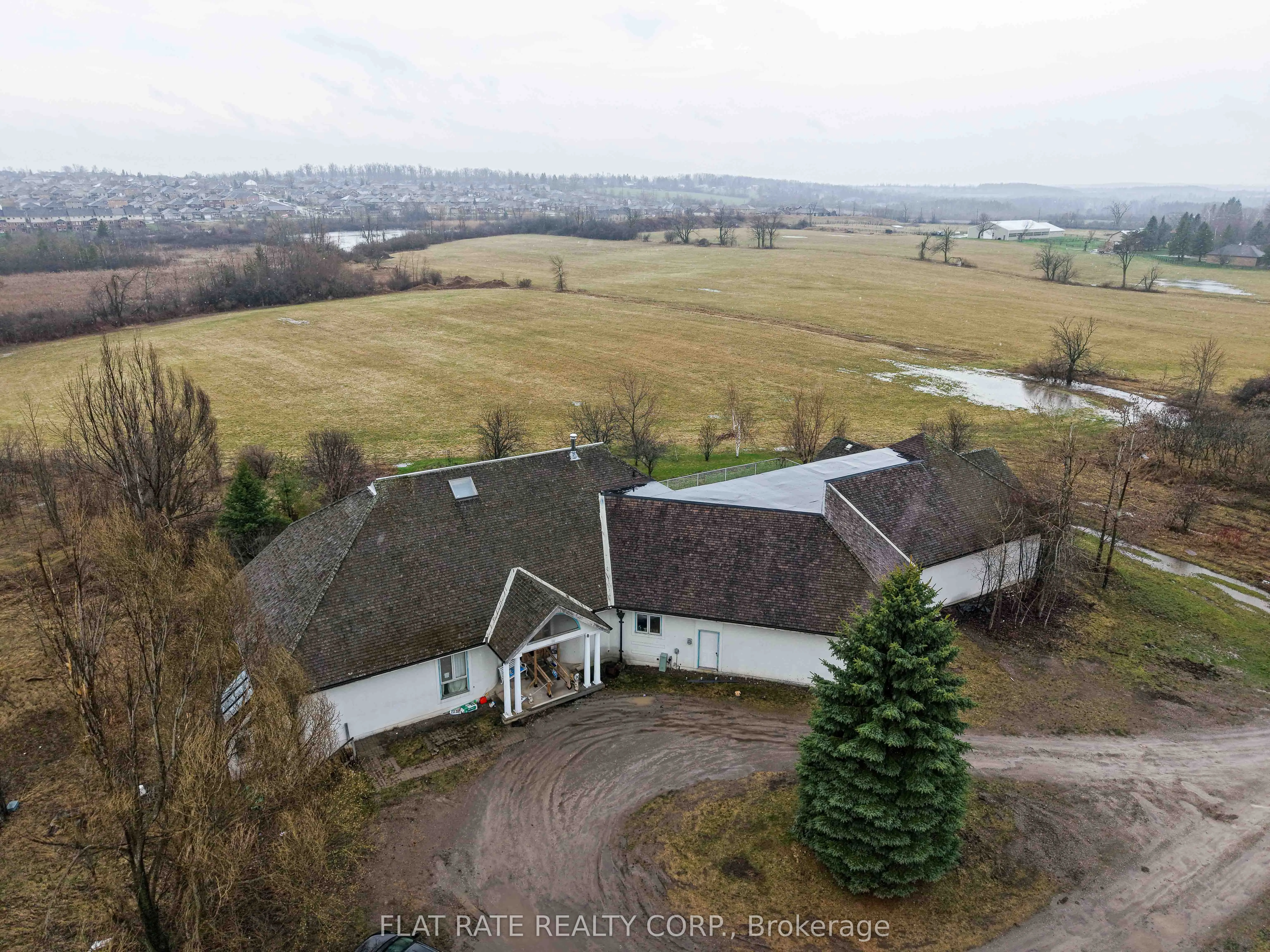 1315 Parkhill Road W