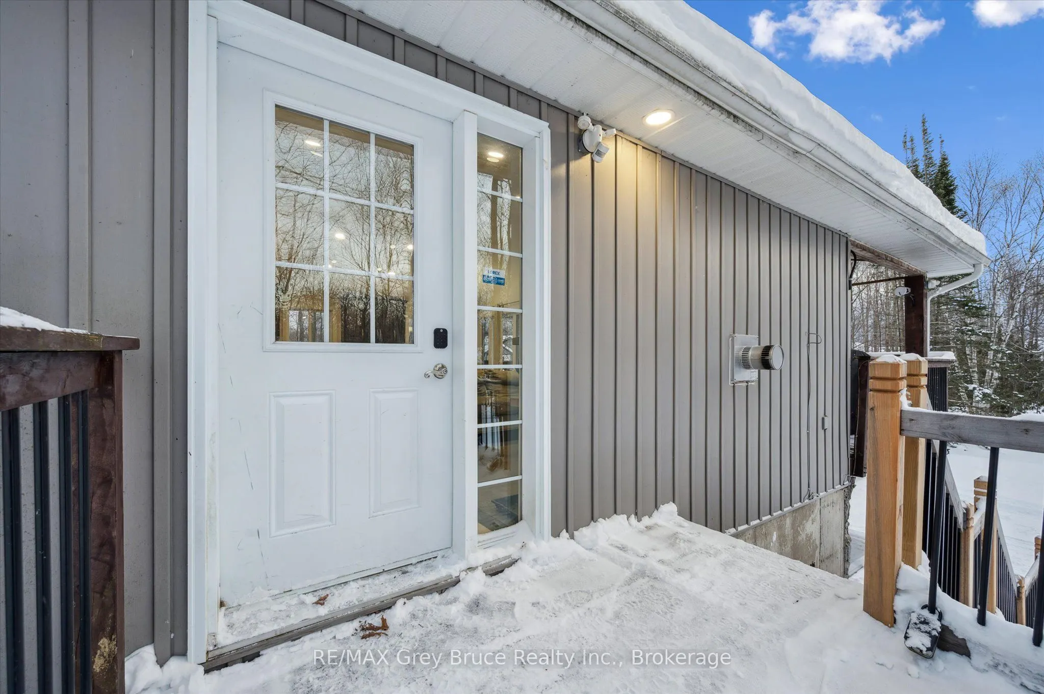 3 Sugarbush Road