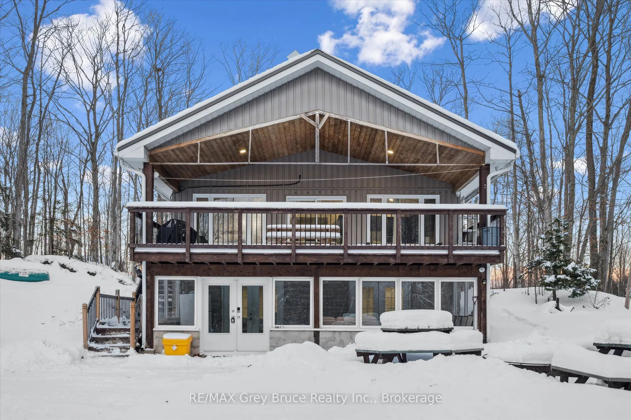 3 Sugarbush Road