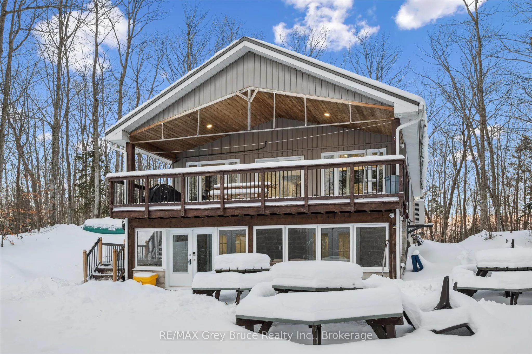 3 Sugarbush Road