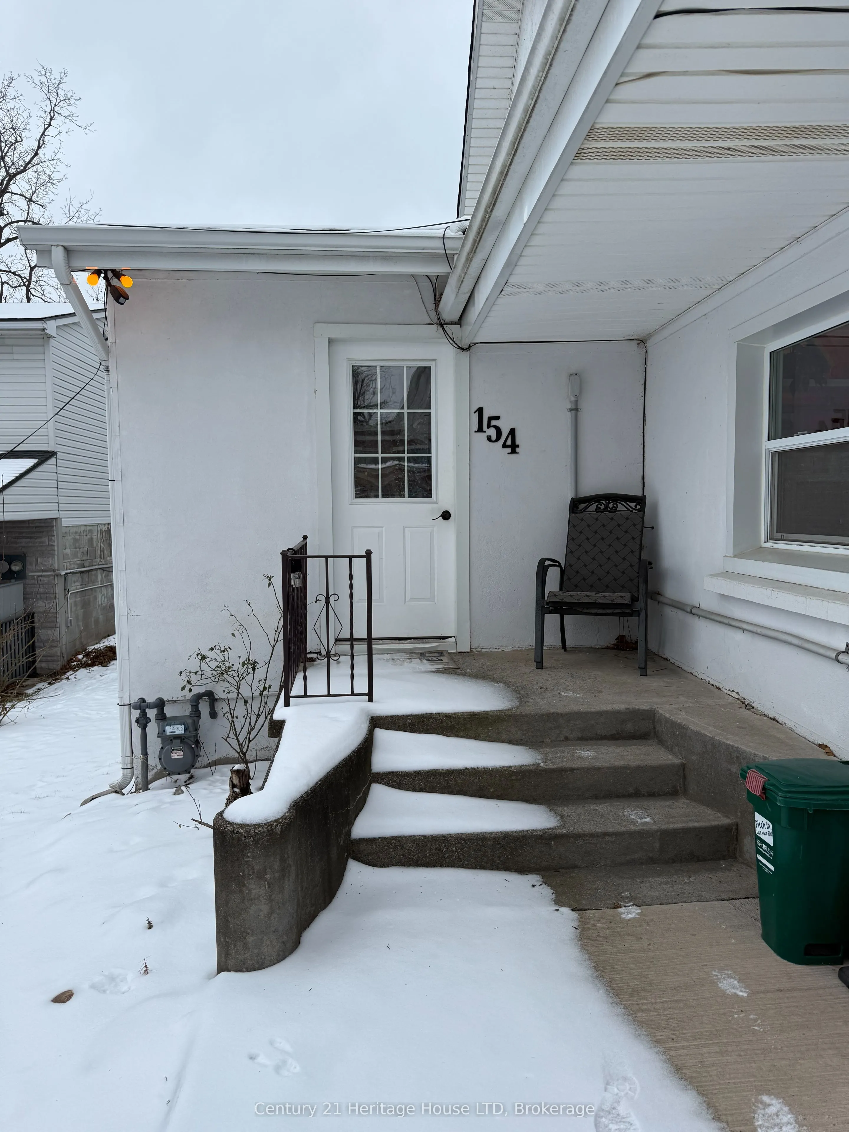 154 Ridge Road N #Studio