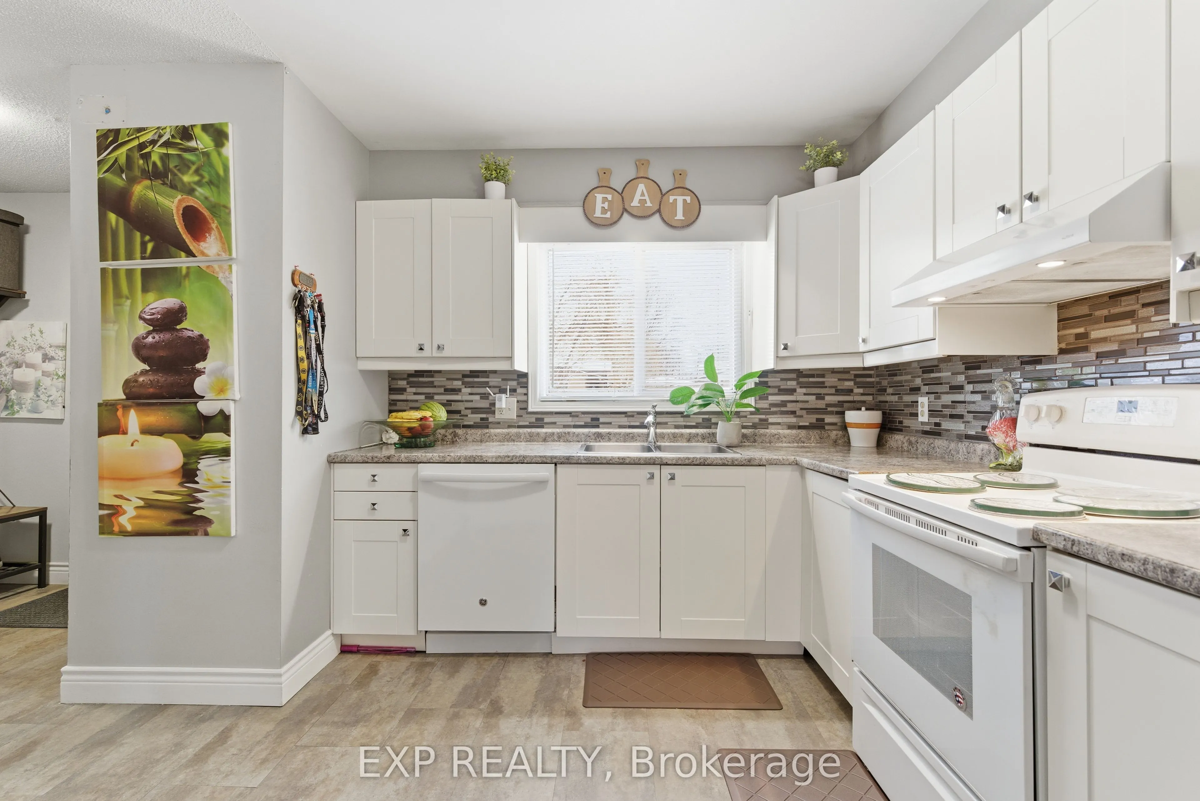 65 Dorchester Boulevard #5