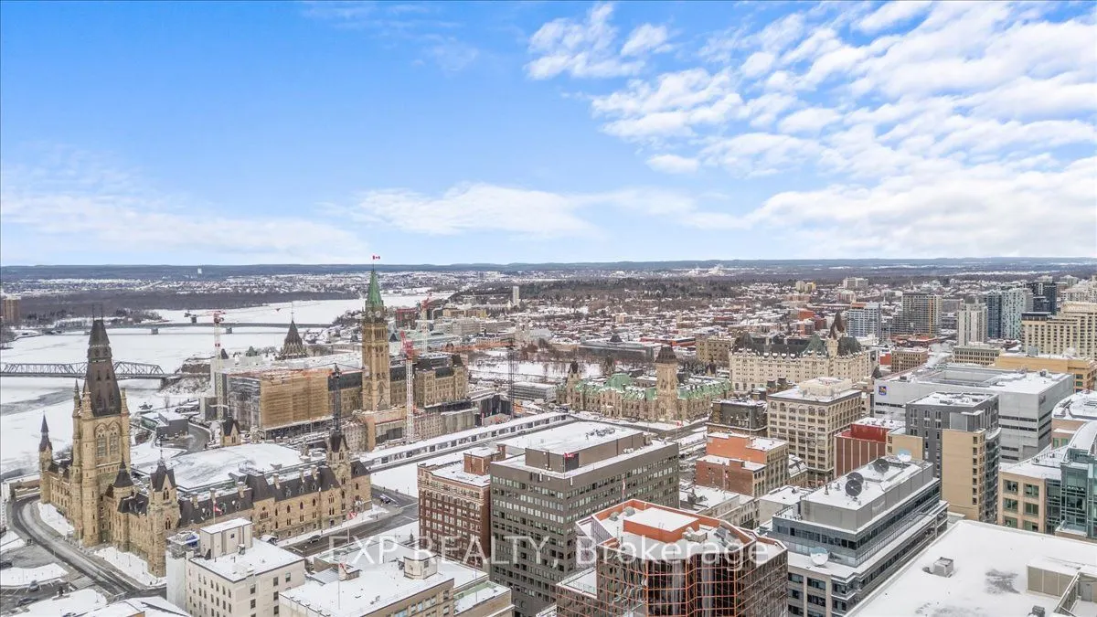 101 Queen Street #910