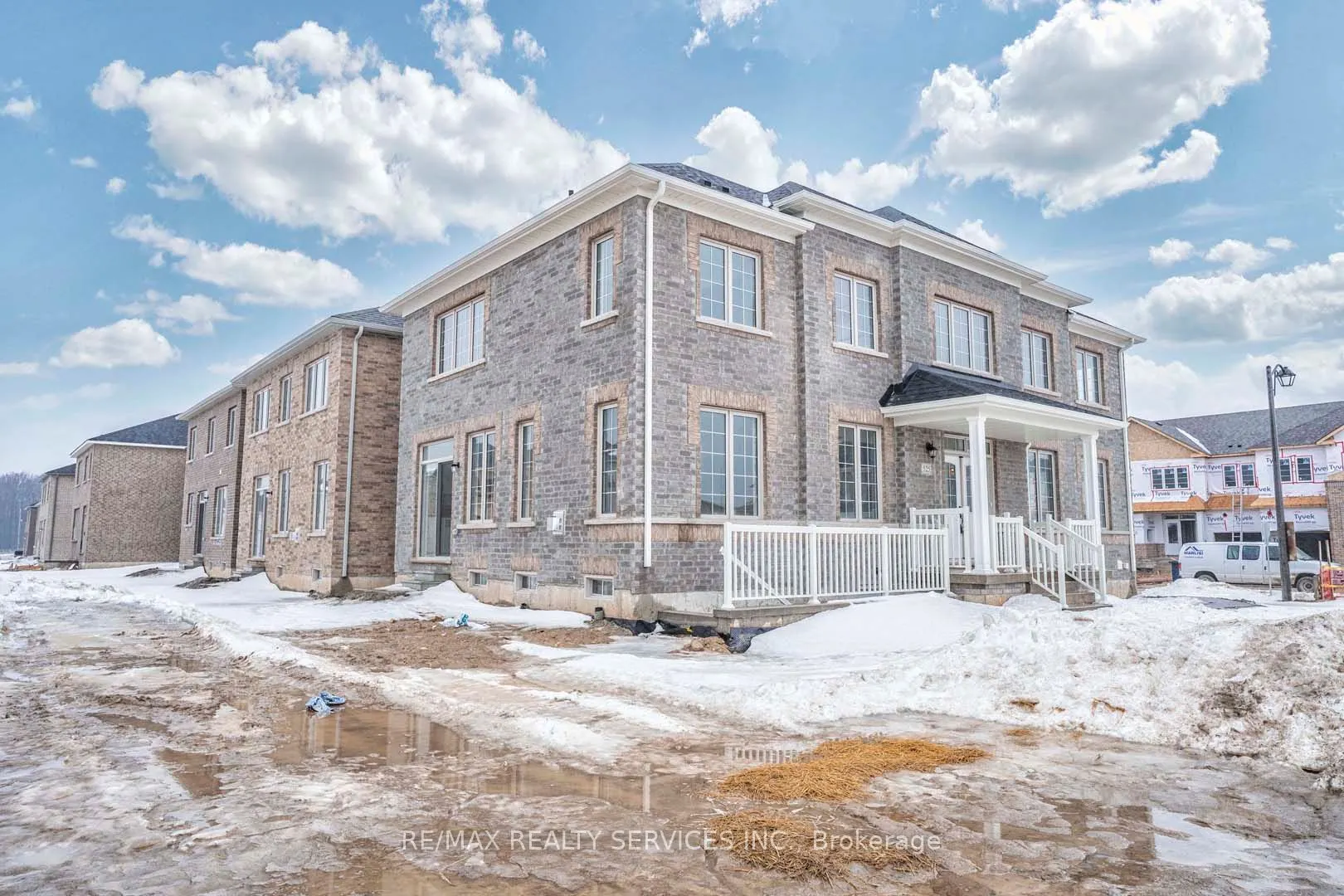 525 Red Elm Road