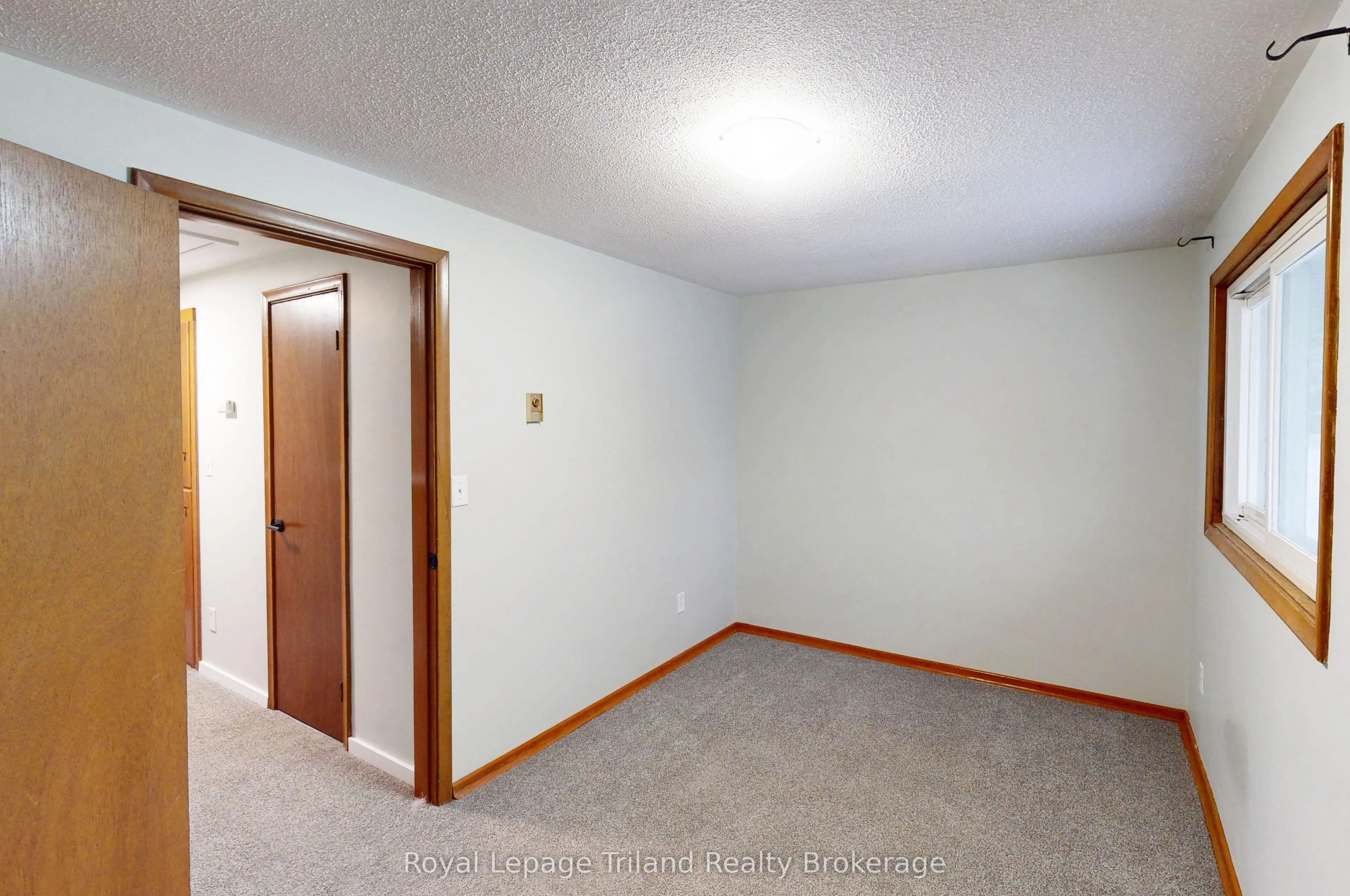 653 Northdale Drive #8
