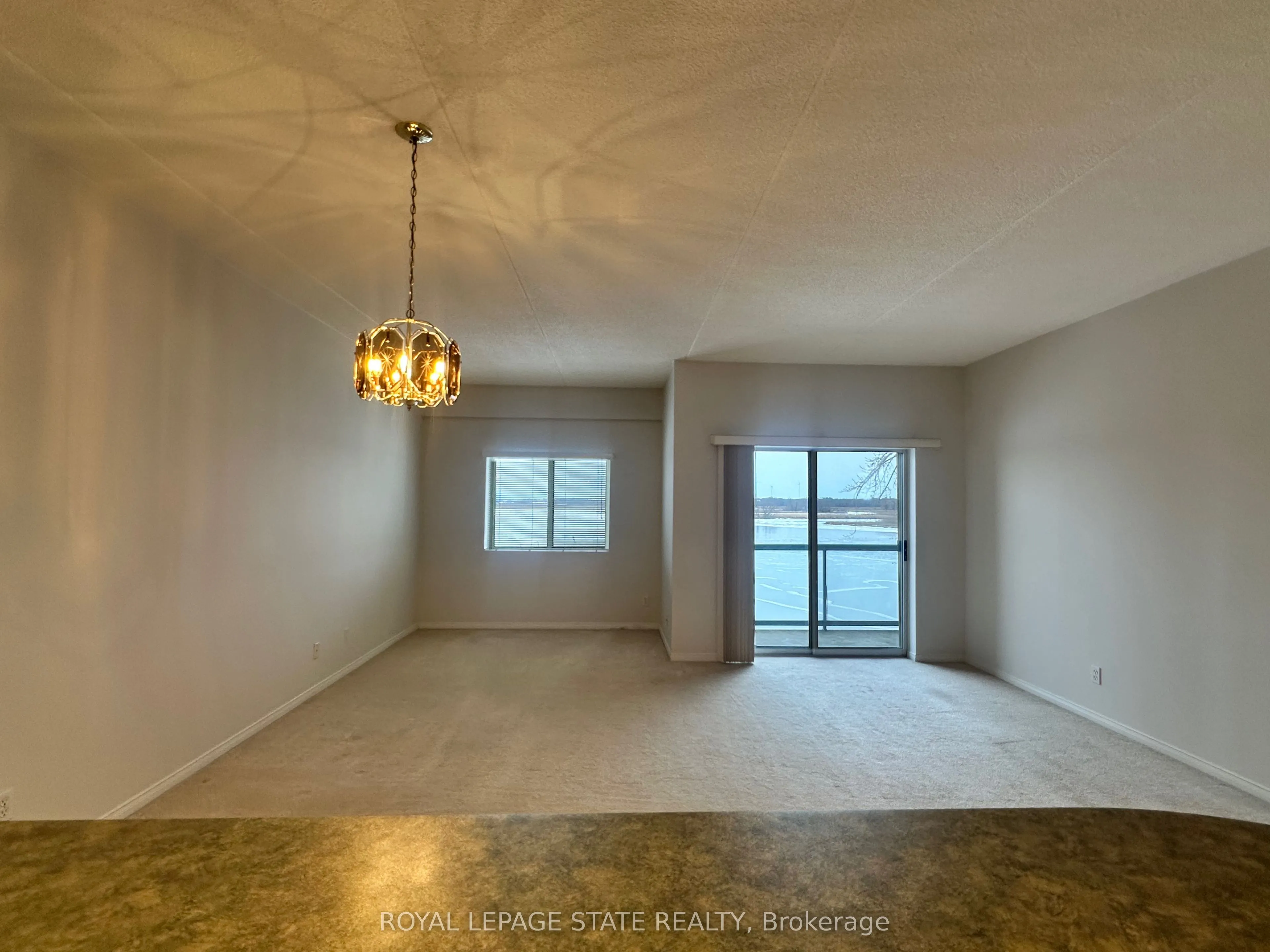 210 Main Street E #309
