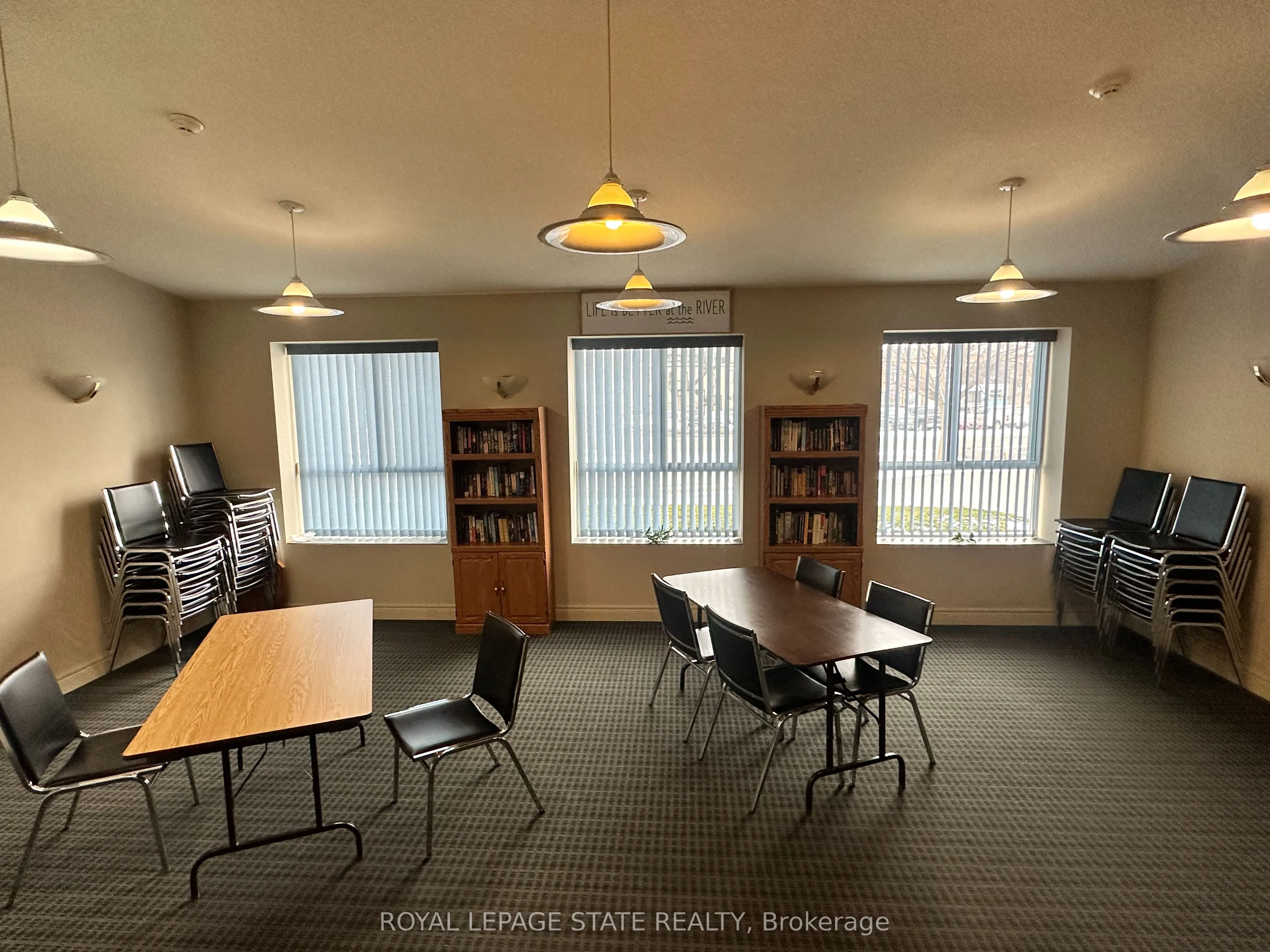 210 Main Street E #309