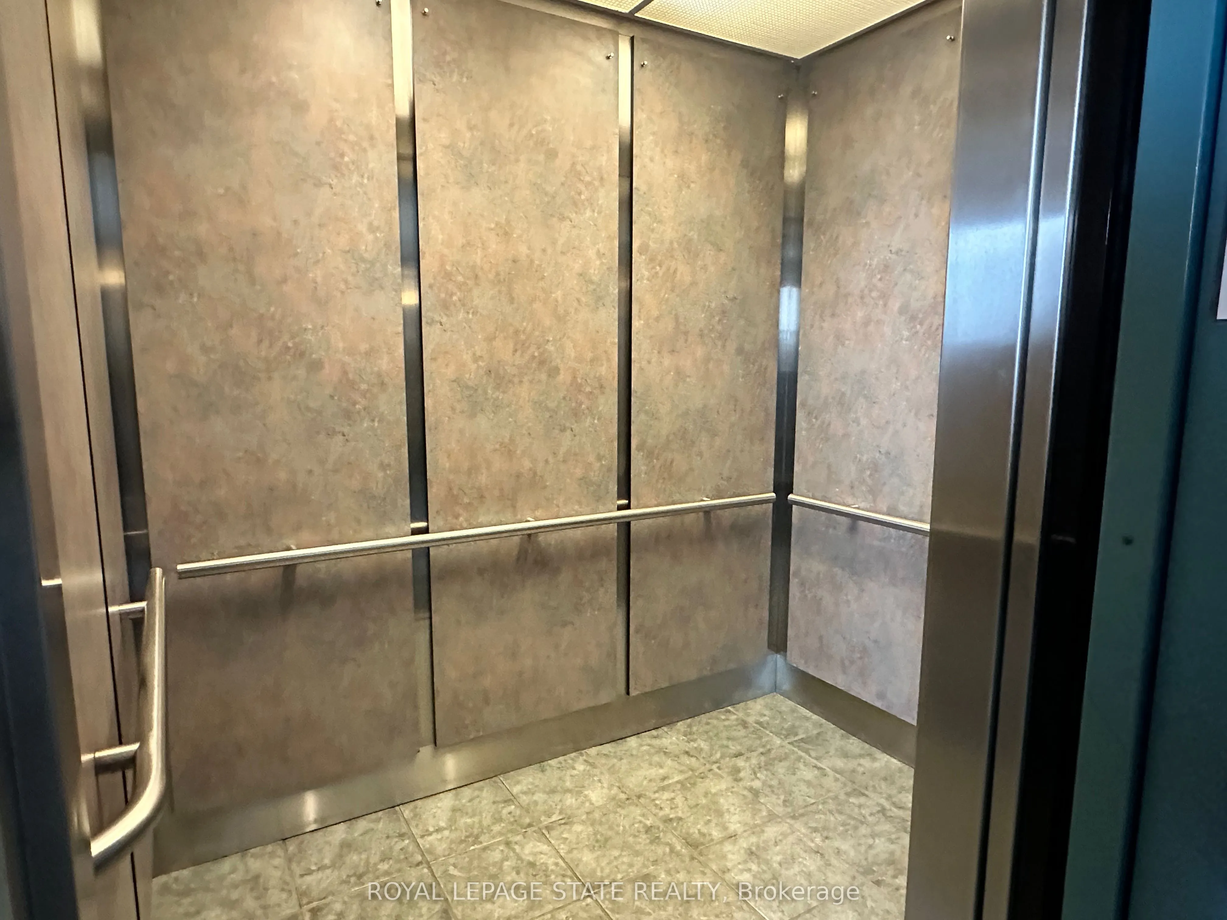 210 Main Street E #309