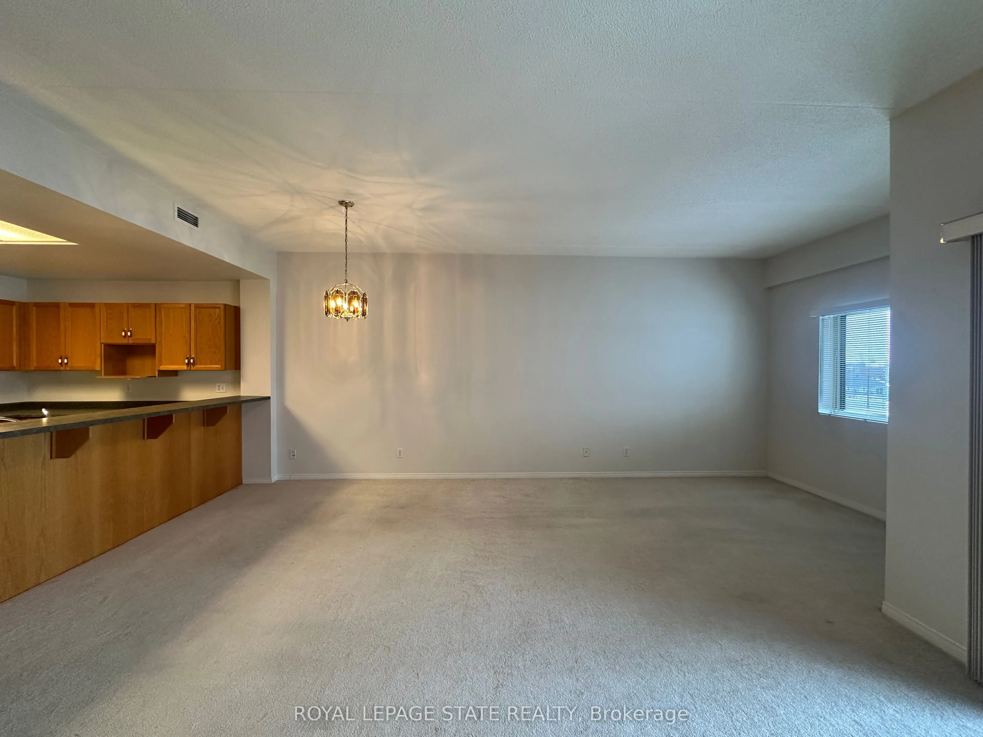 210 Main Street E #309