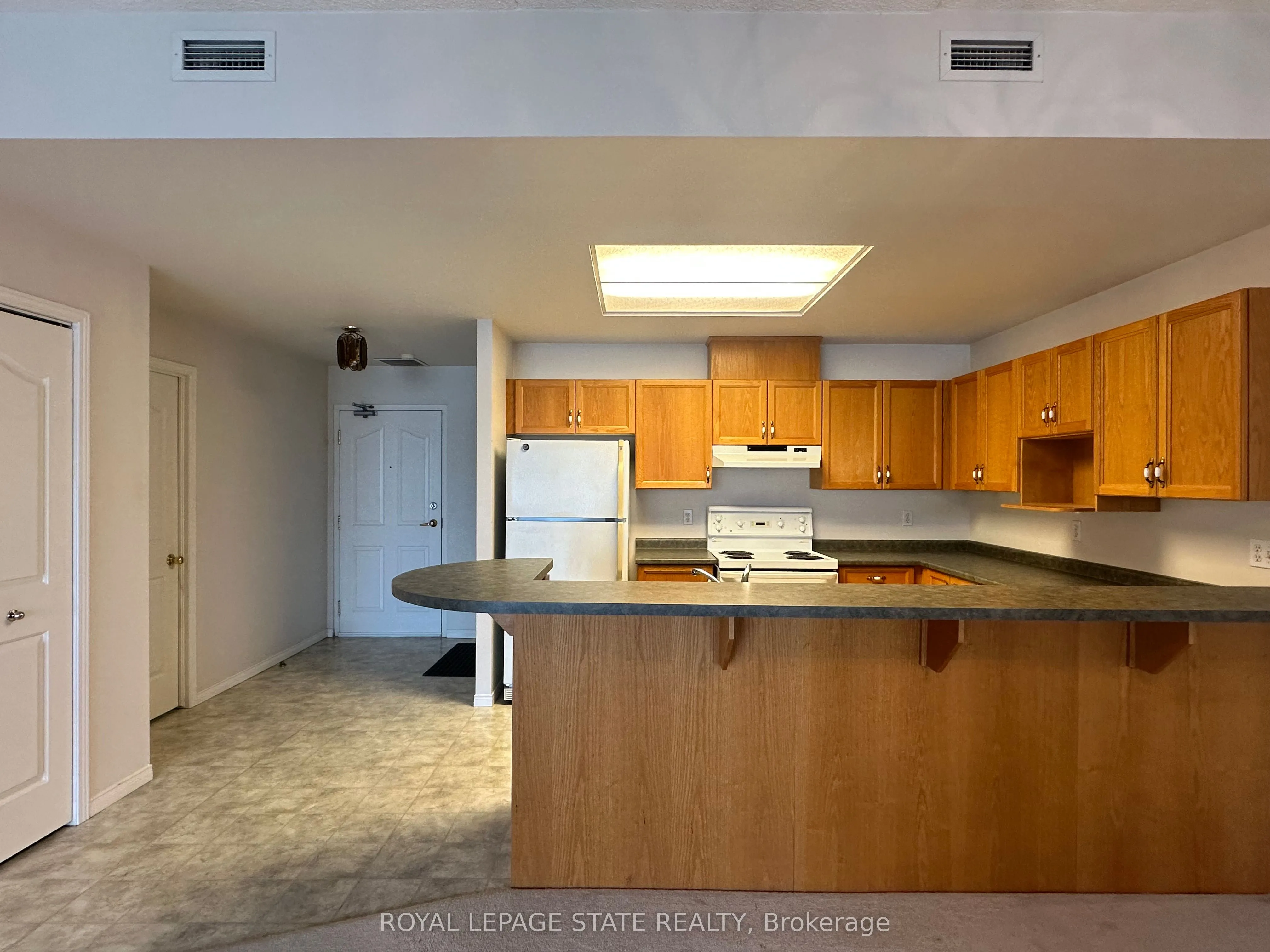 210 Main Street E #309
