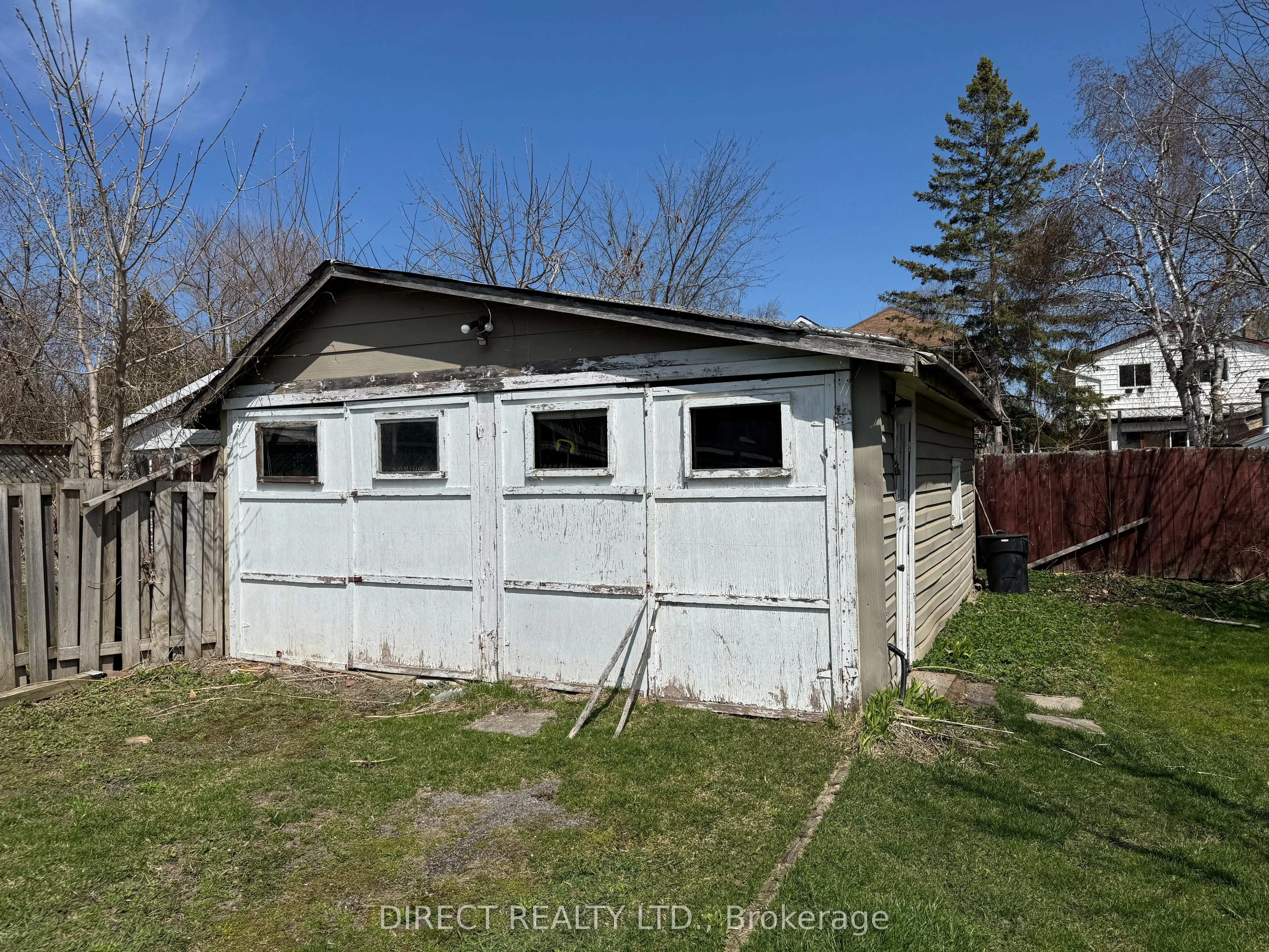 33 Sinclair Street