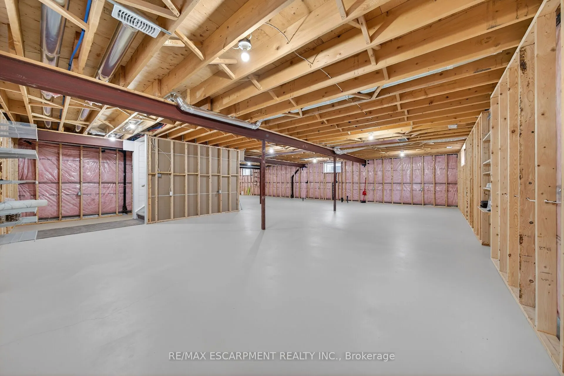 24 CRADDOCK Boulevard #23