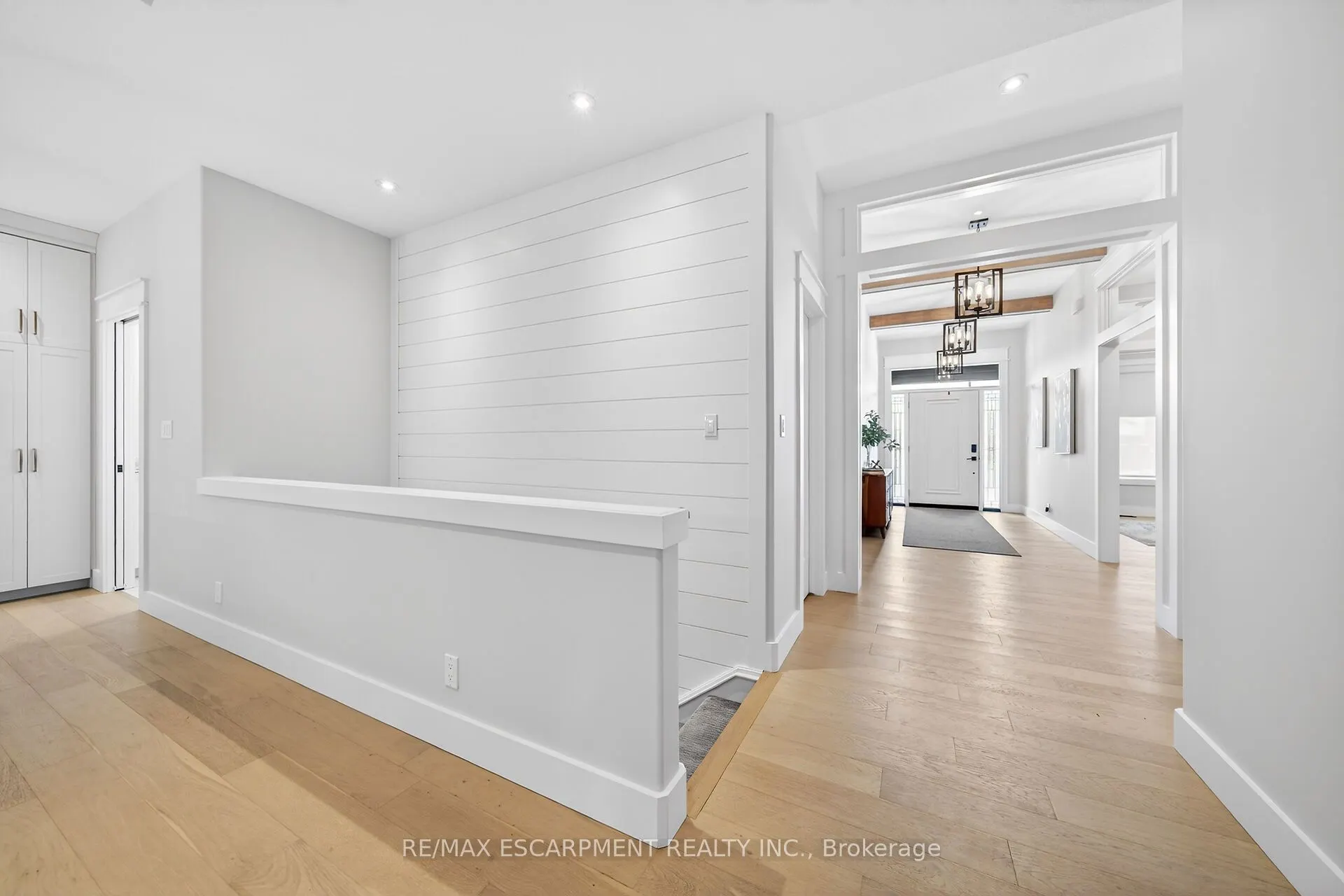 24 CRADDOCK Boulevard #23