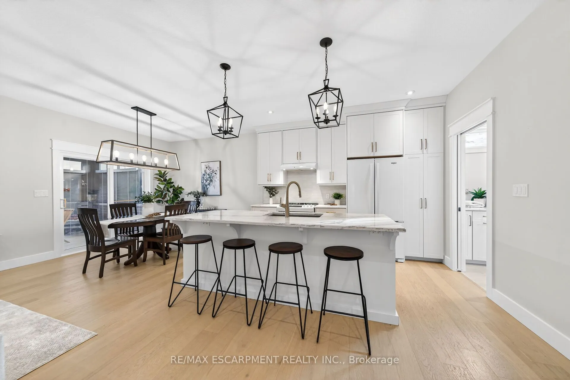 24 CRADDOCK Boulevard #23