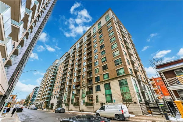 200 Besserer Street #808