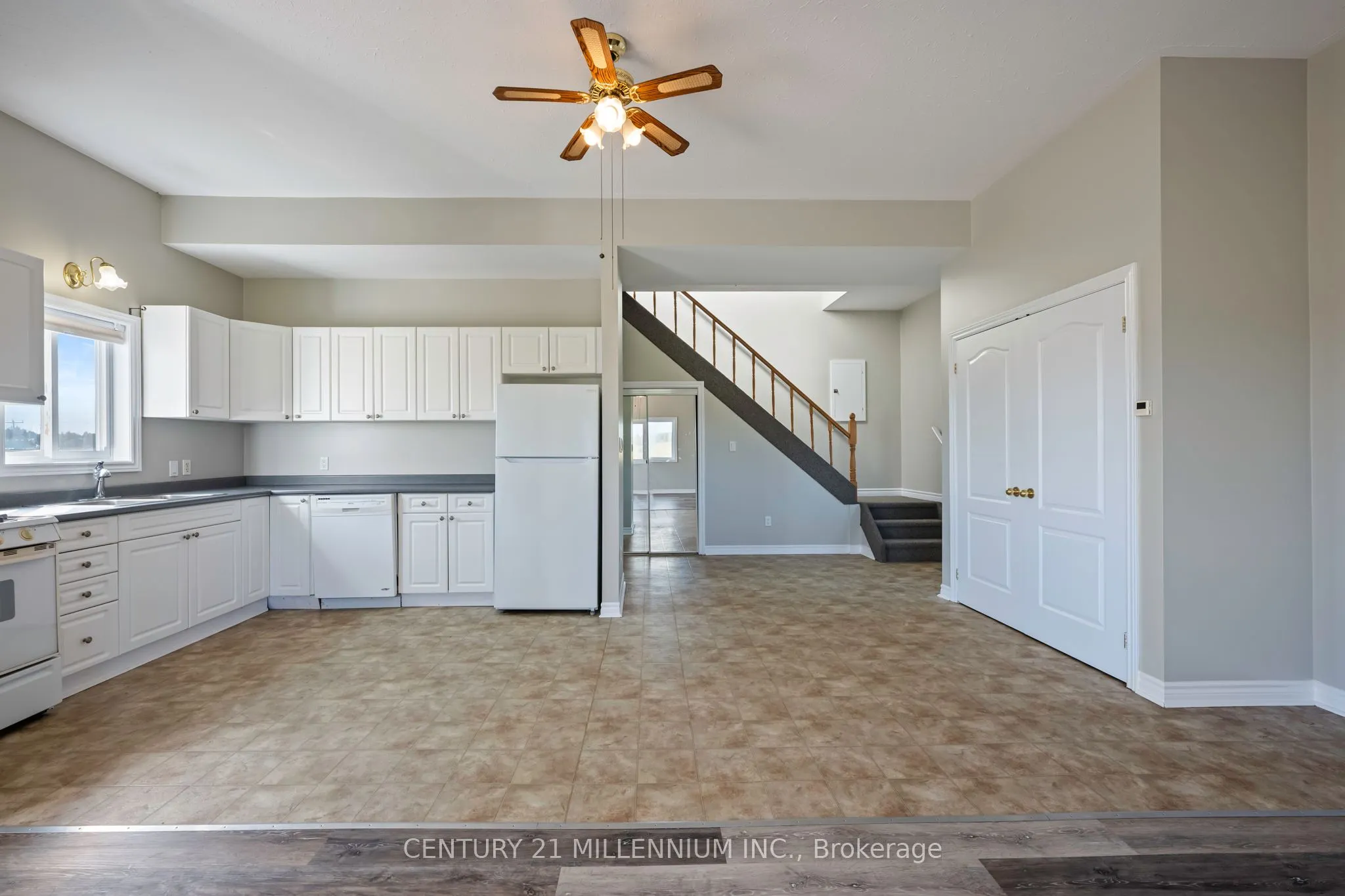 395115 County Road 12 Road
