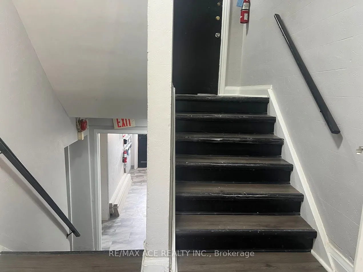 21 Towpath Road #2