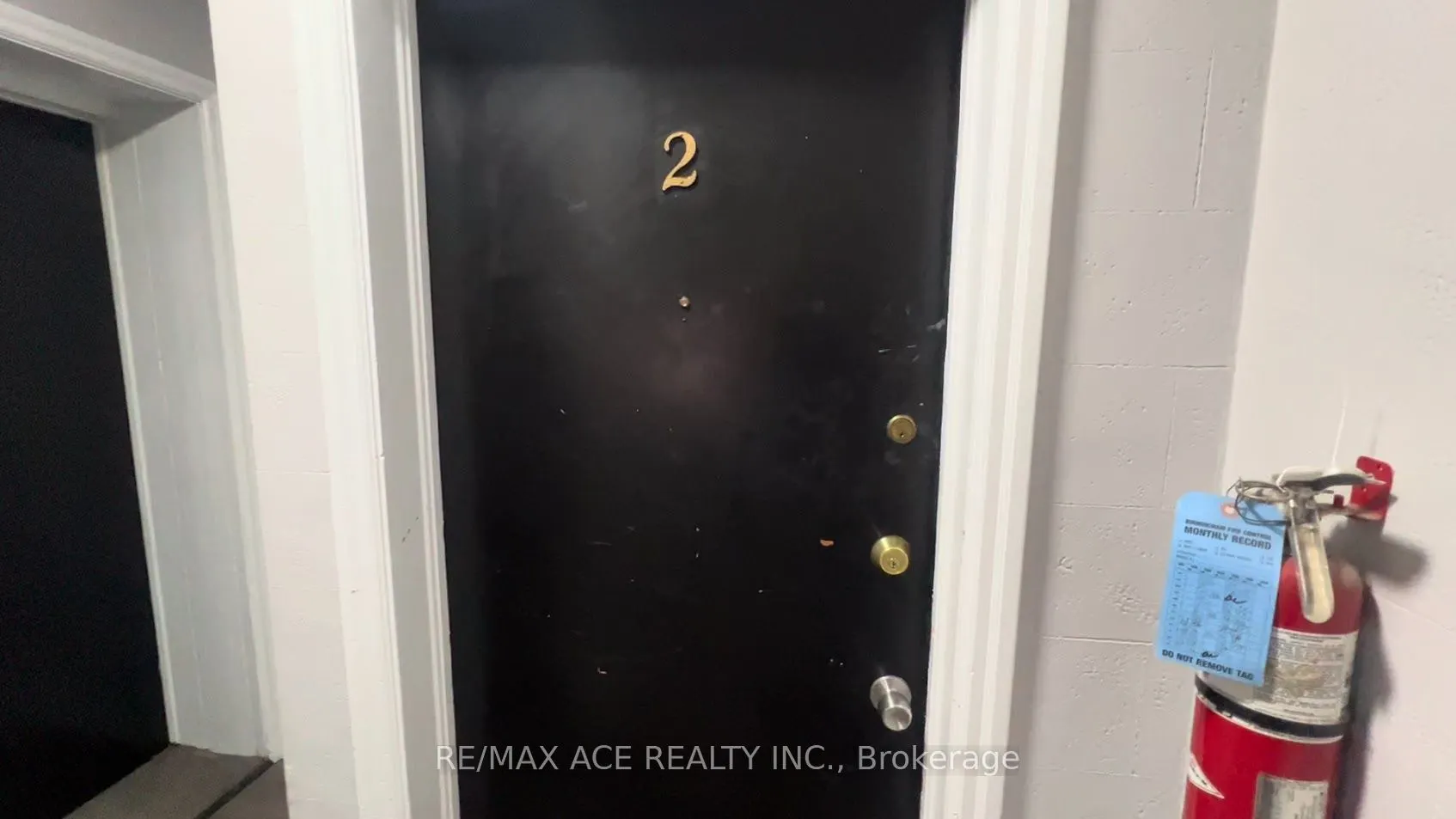 21 Towpath Road #2