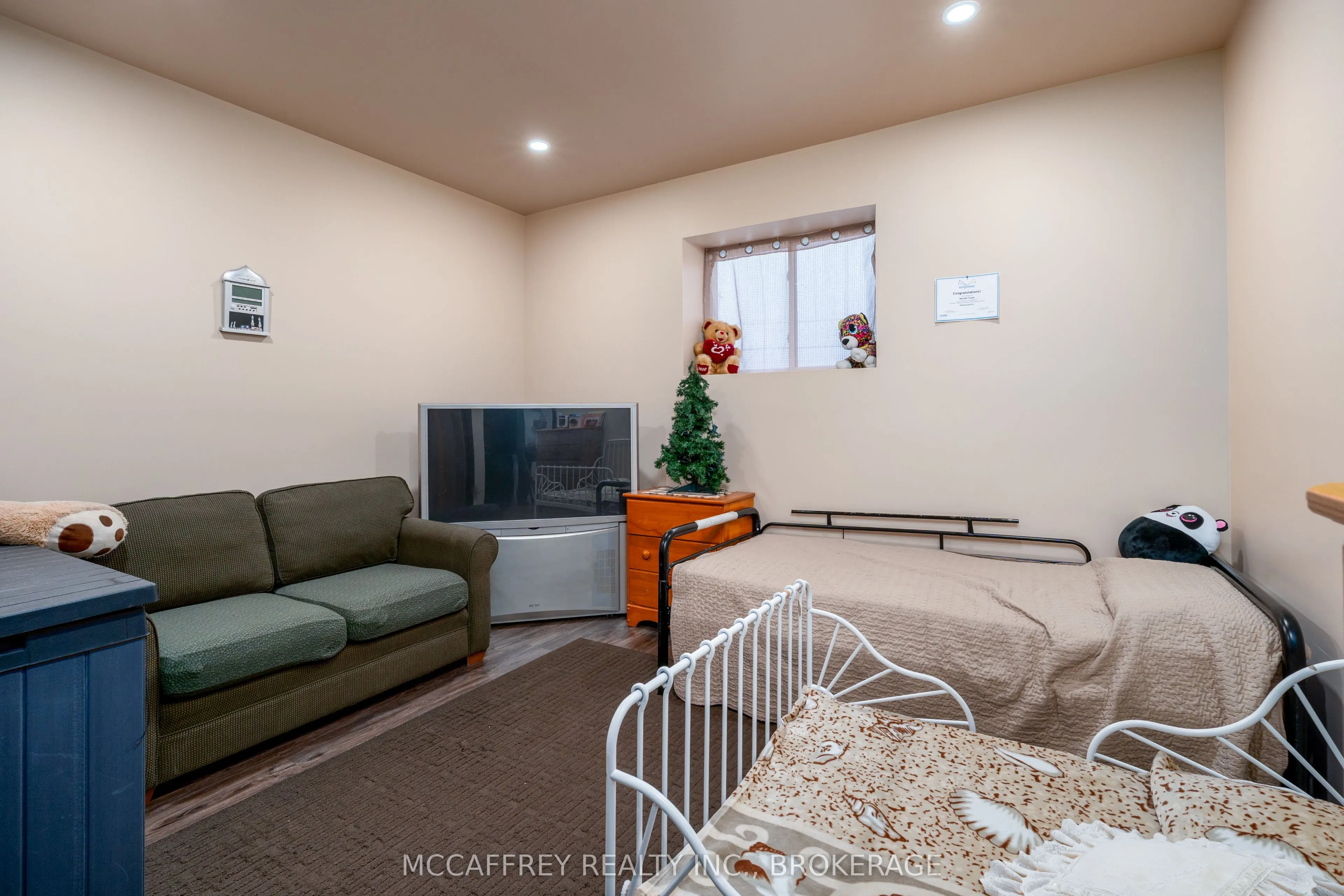 4326 County Rd 6
