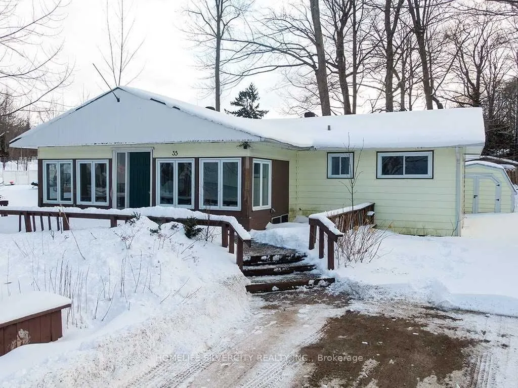 35 LAKESIDE Avenue