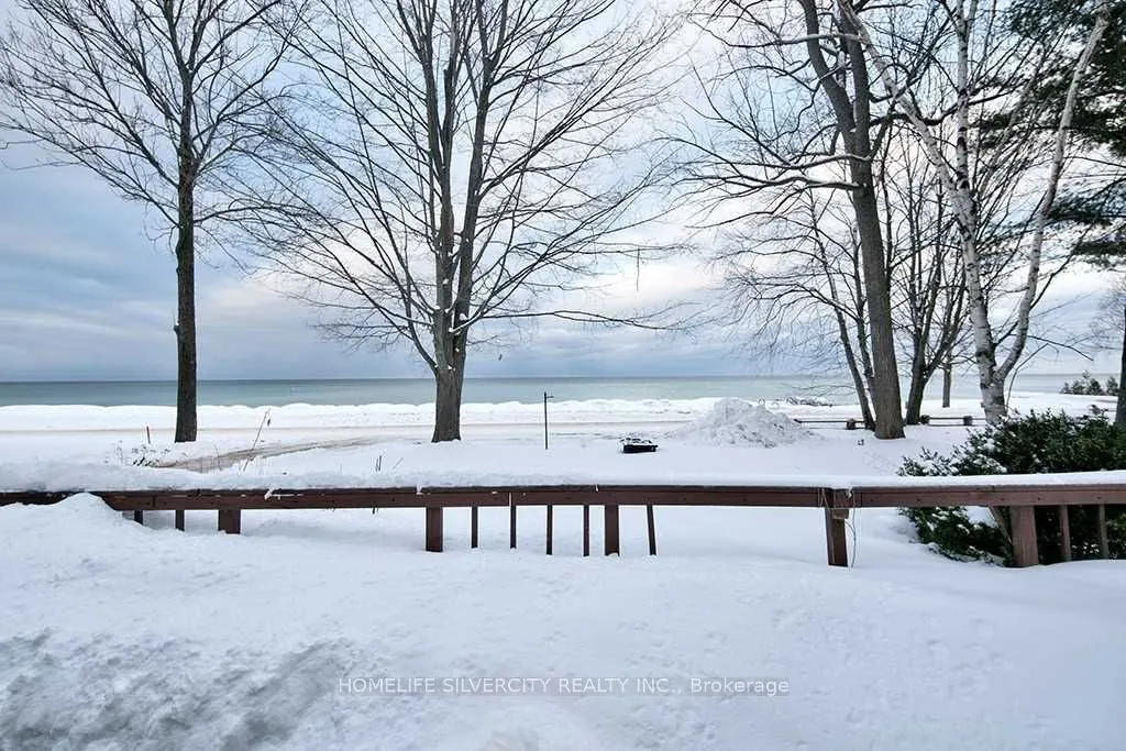 35 LAKESIDE Avenue