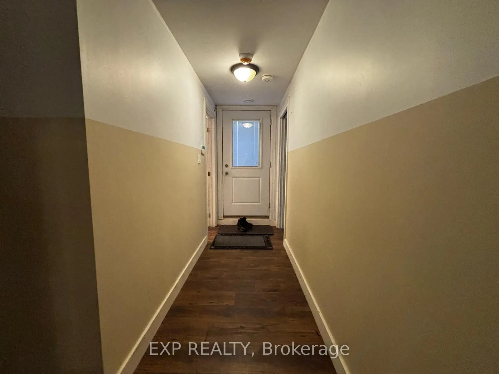 1527 Merrittville Highway #Basement