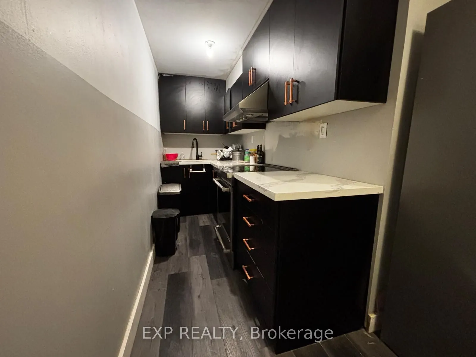 1527 Merrittville Highway #Basement