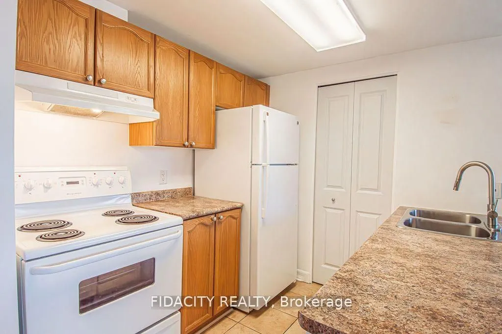 310 Central Park Drive #5L