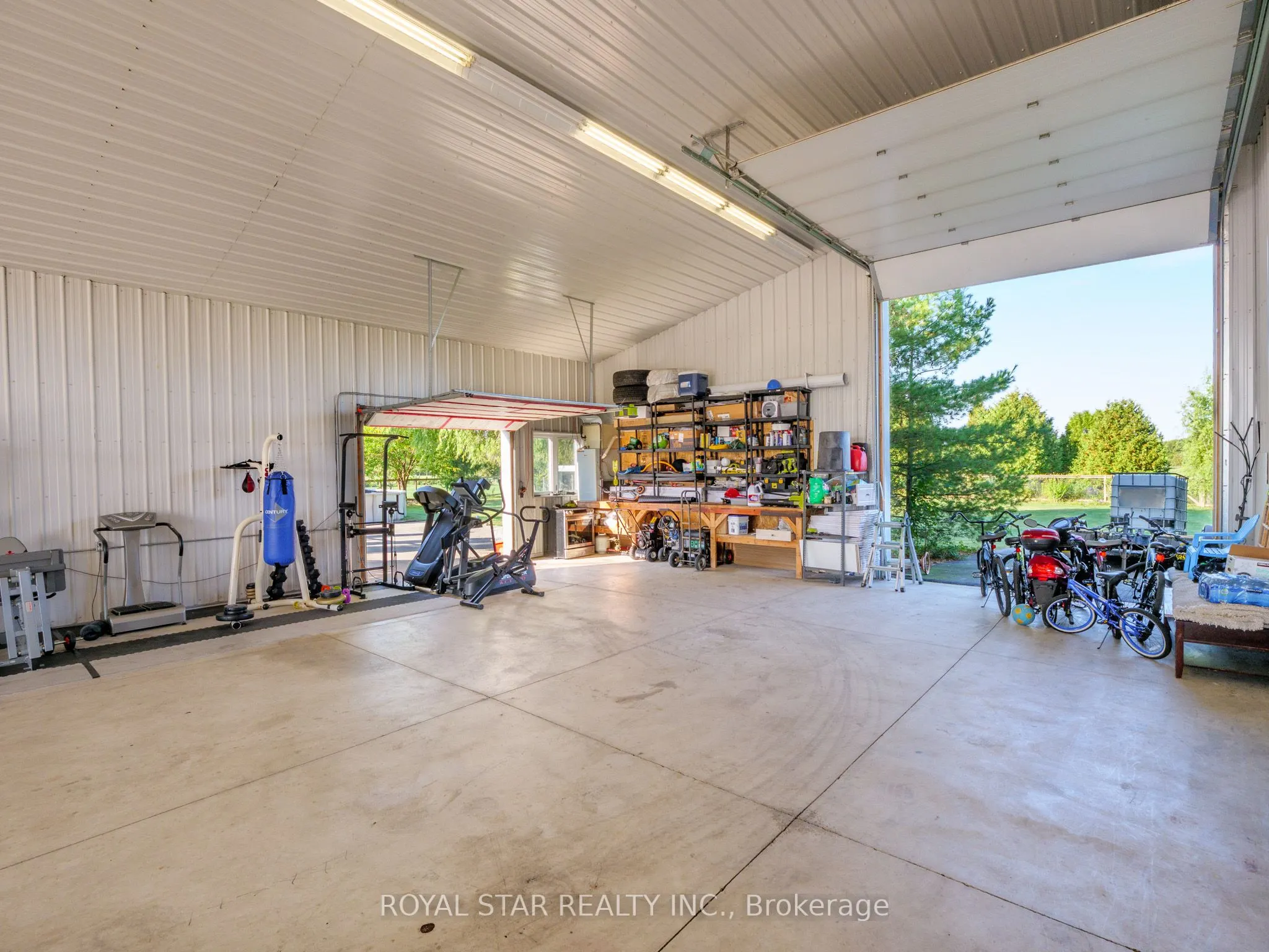 1951 County Road 27
