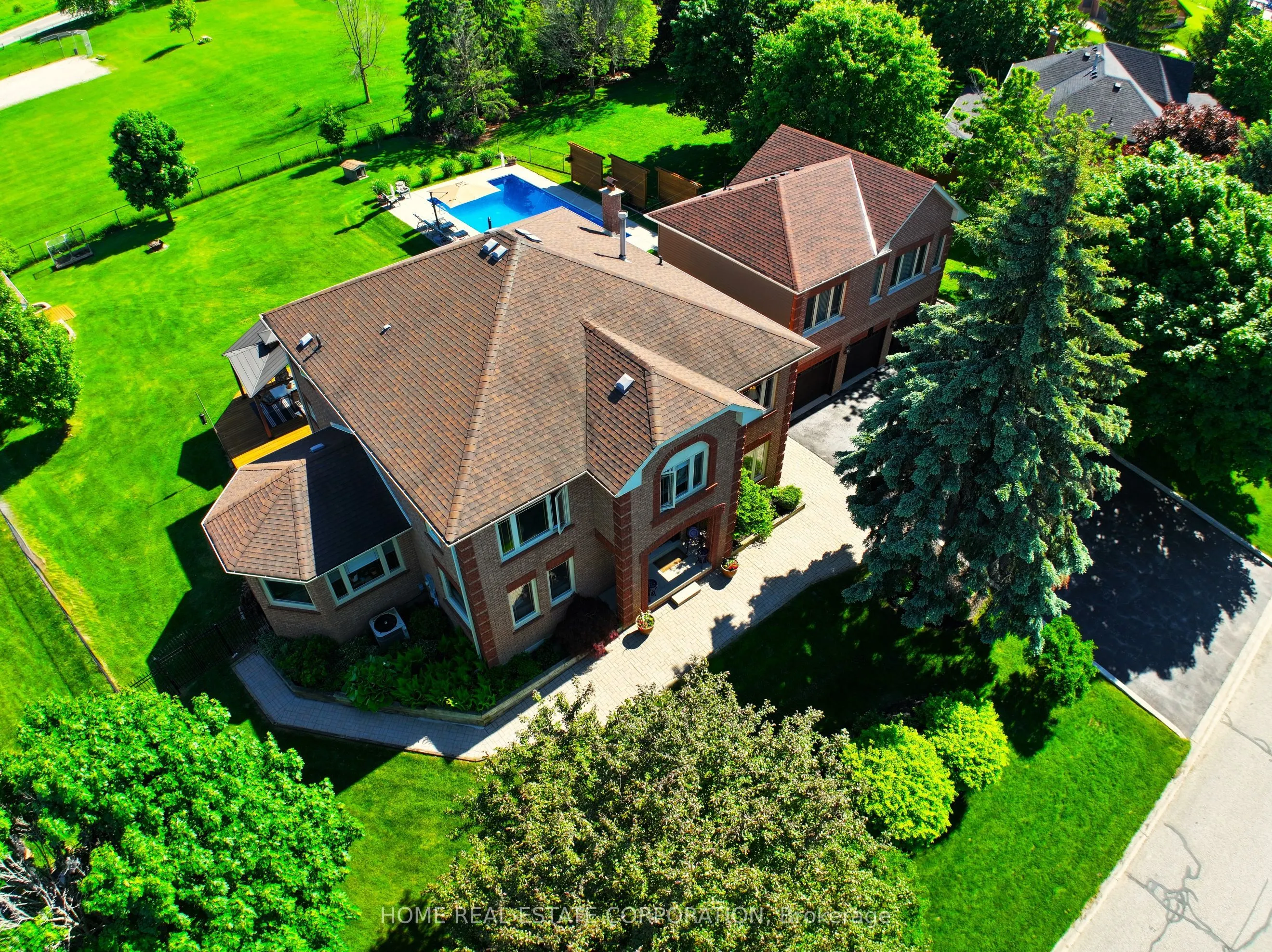 14 Hawthorne Road