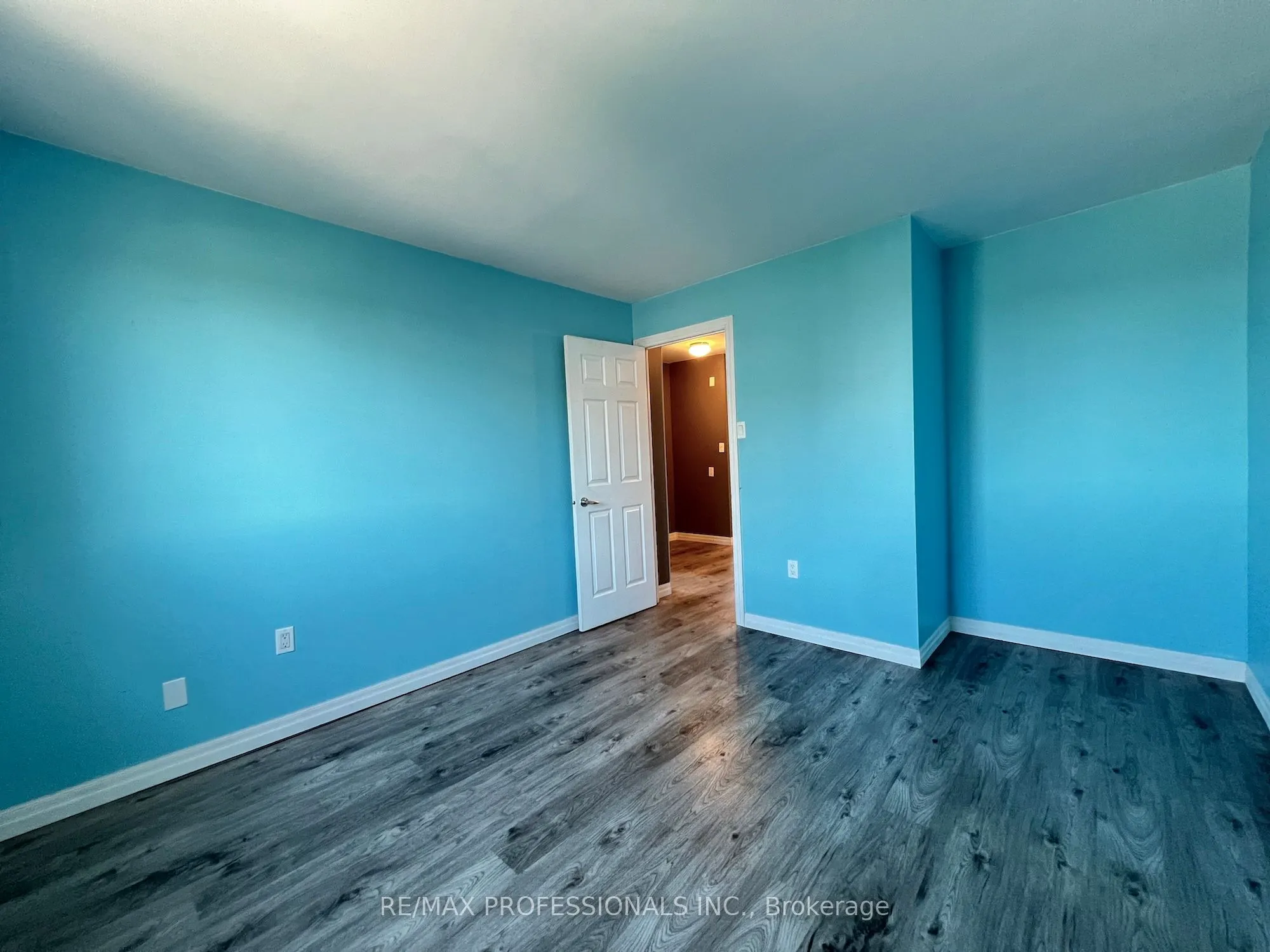 1102 Jalna Boulevard #601